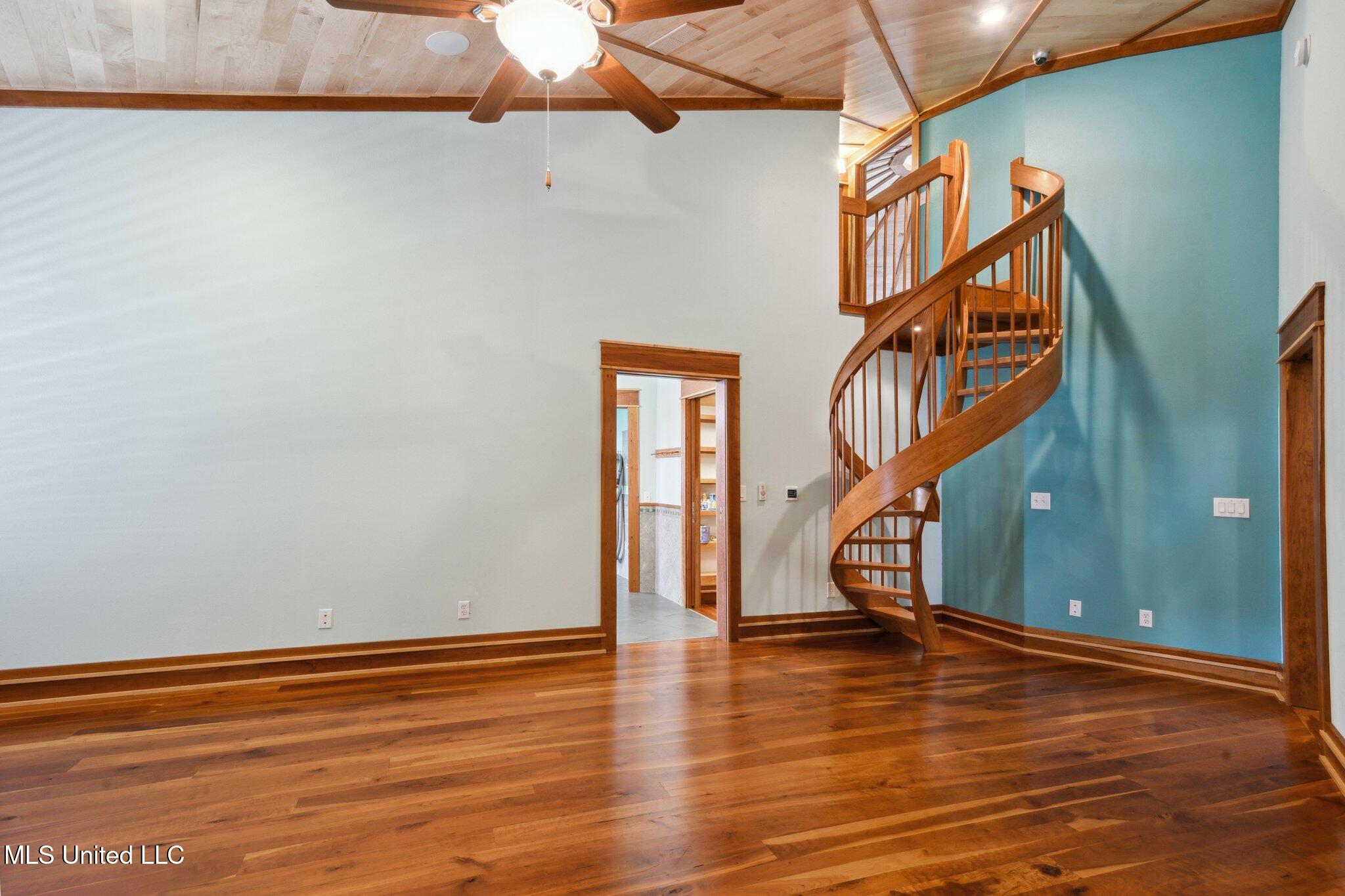 141 Janelle Drive Property Photo 15