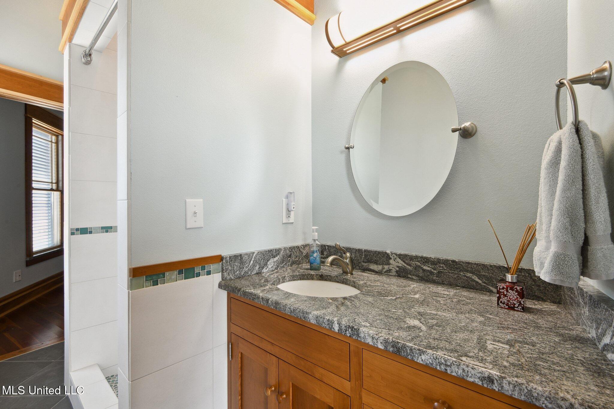 141 Janelle Drive Property Photo 28