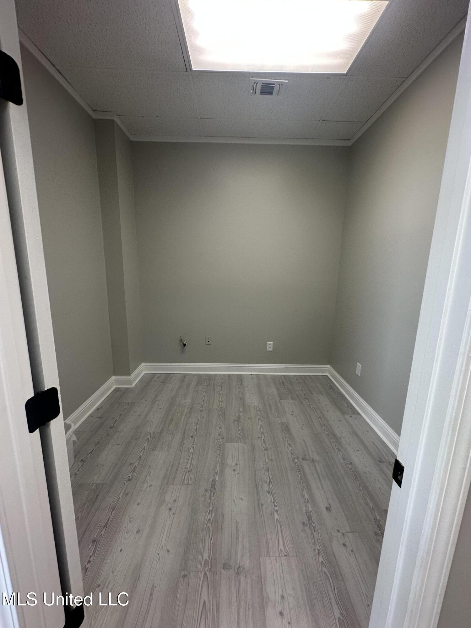 912 Convent Avenue Property Photo 15