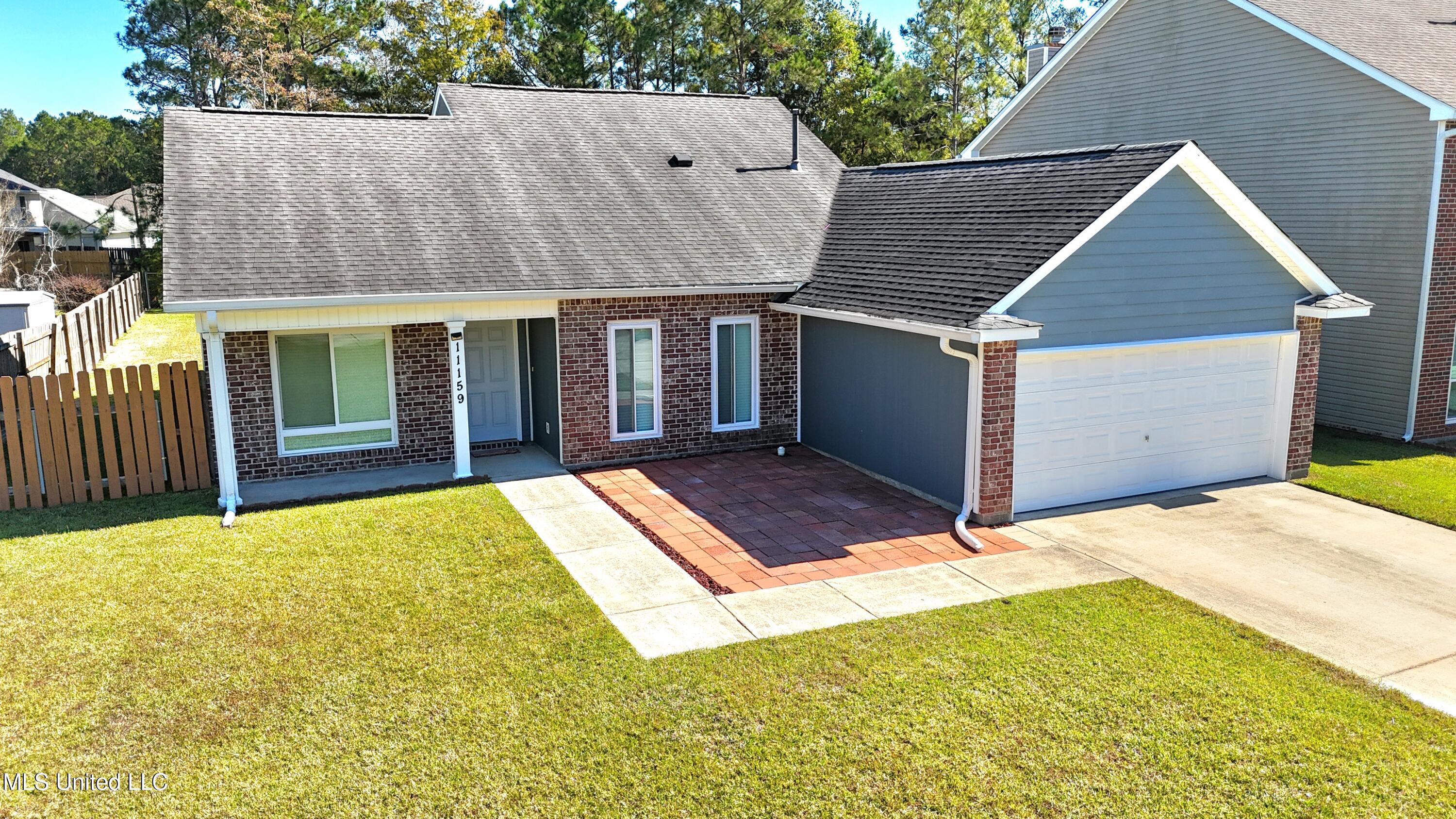 11159 River Bend Drive Property Photo 2