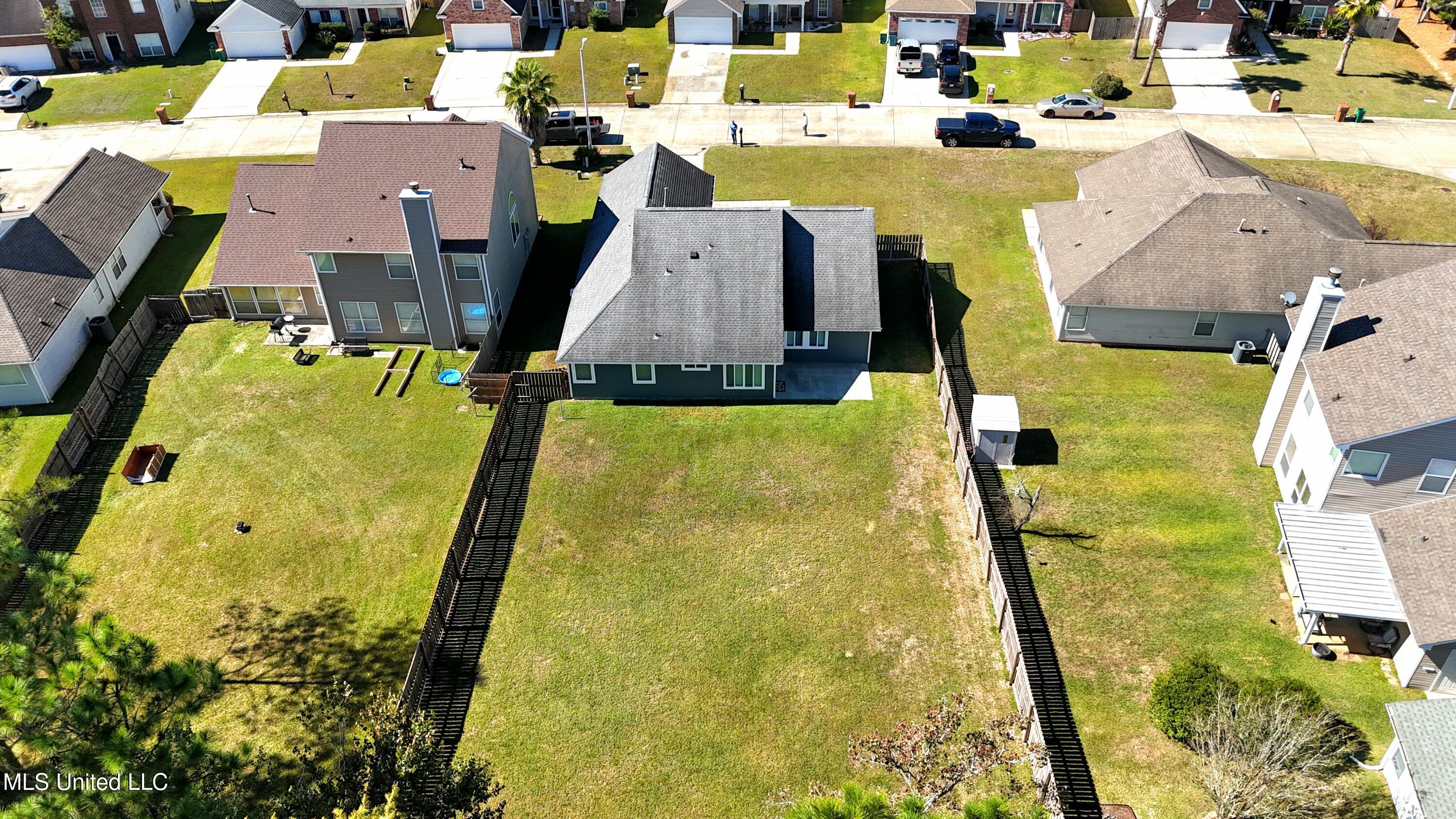 11159 River Bend Drive Property Photo 3