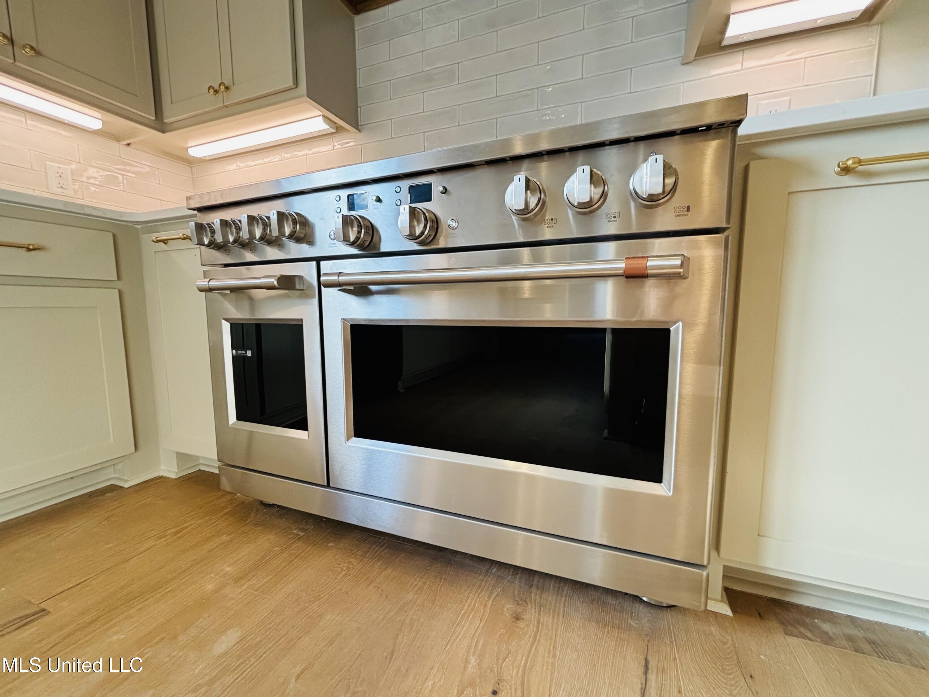 409 Whittington Circle Property Photo 11