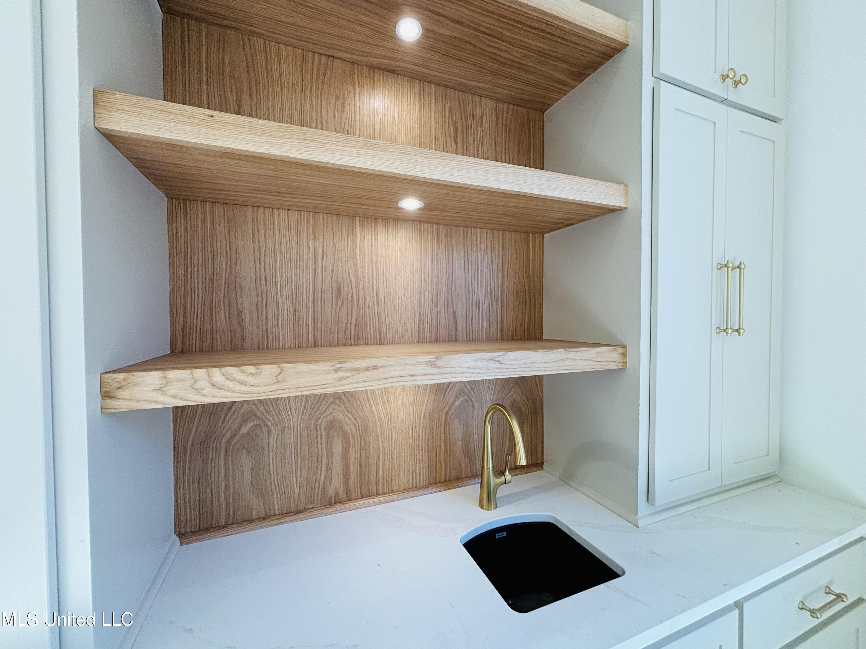 409 Whittington Circle Property Photo 19