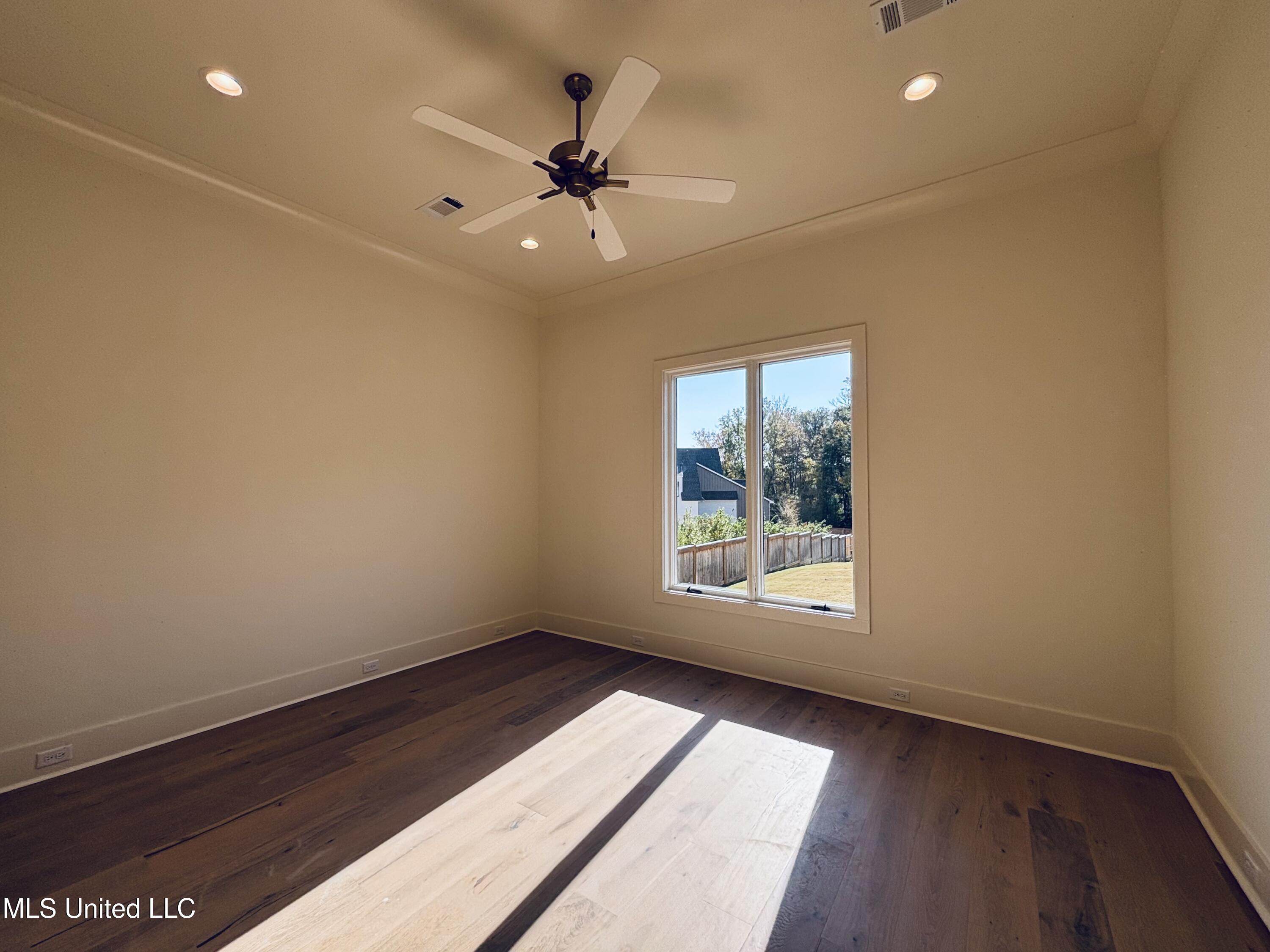409 Whittington Circle Property Photo 27