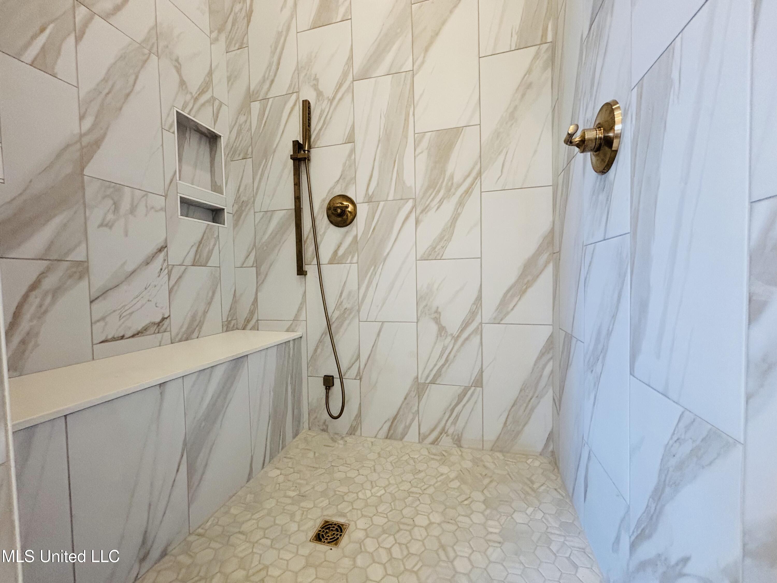 409 Whittington Circle Property Photo 34