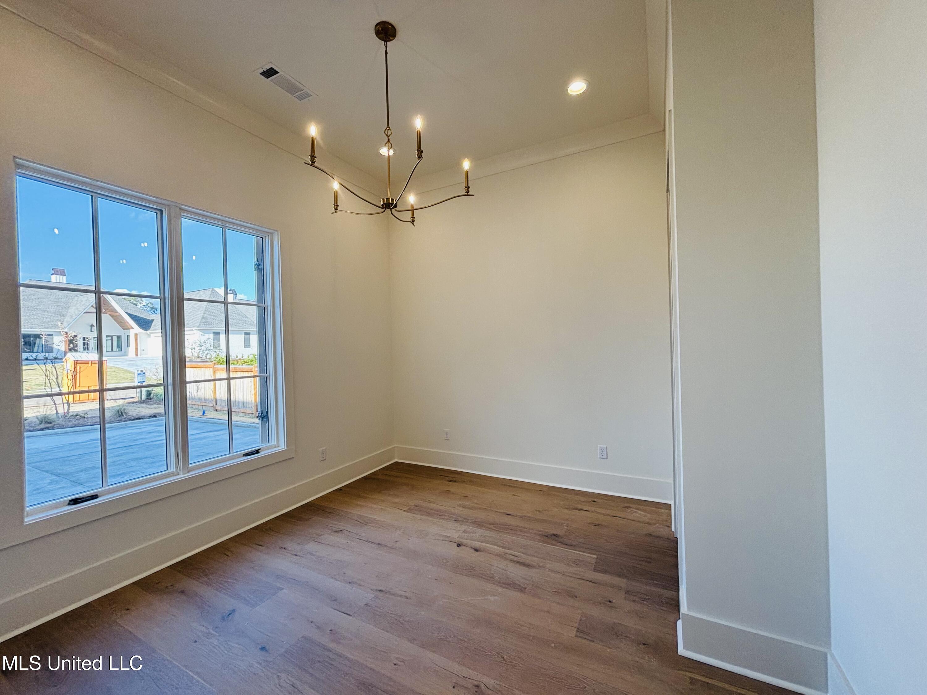 409 Whittington Circle Property Photo 38
