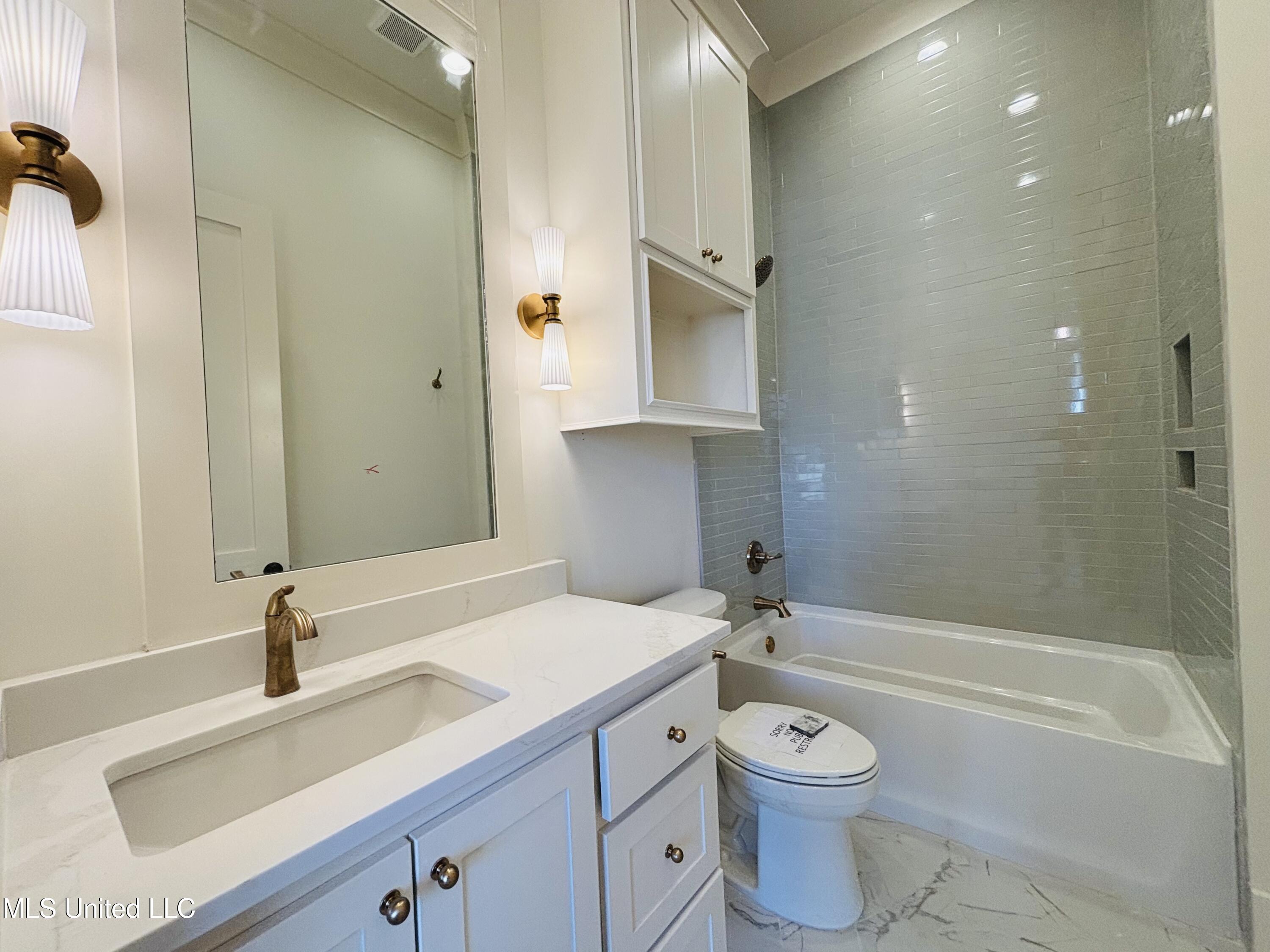 409 Whittington Circle Property Photo 39
