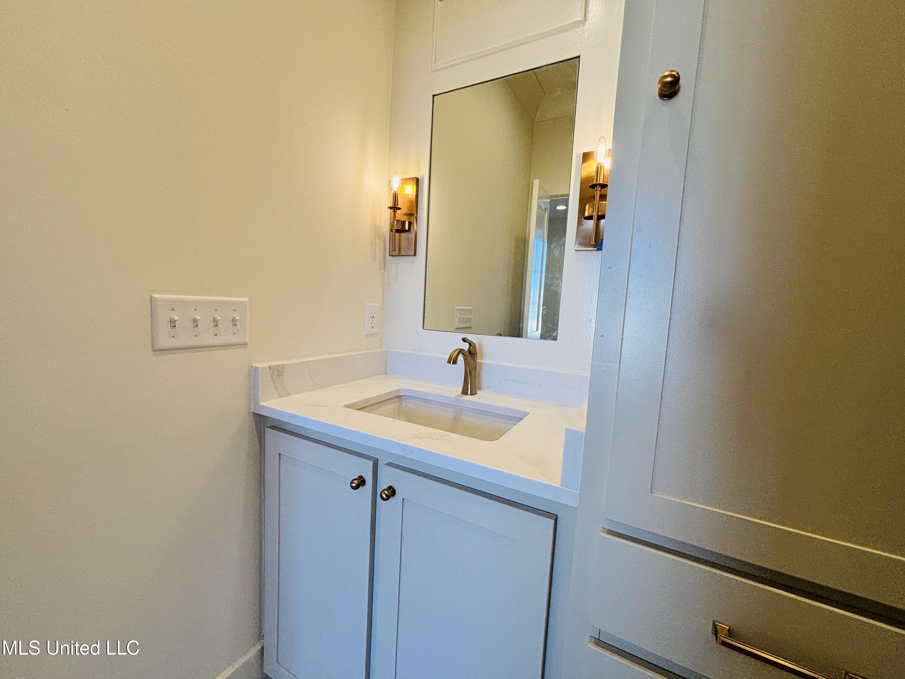 409 Whittington Circle Property Photo 54