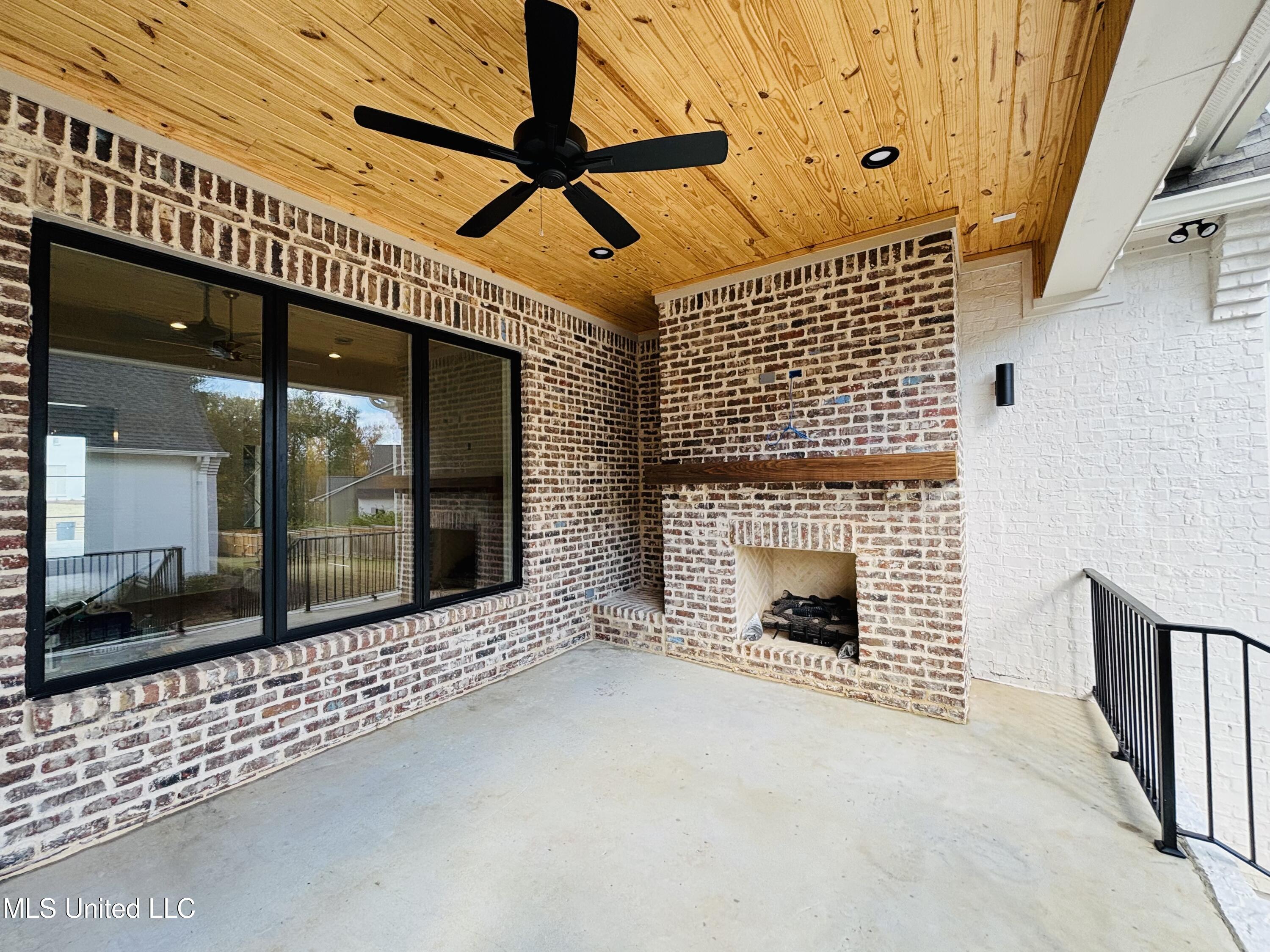 409 Whittington Circle Property Photo 59