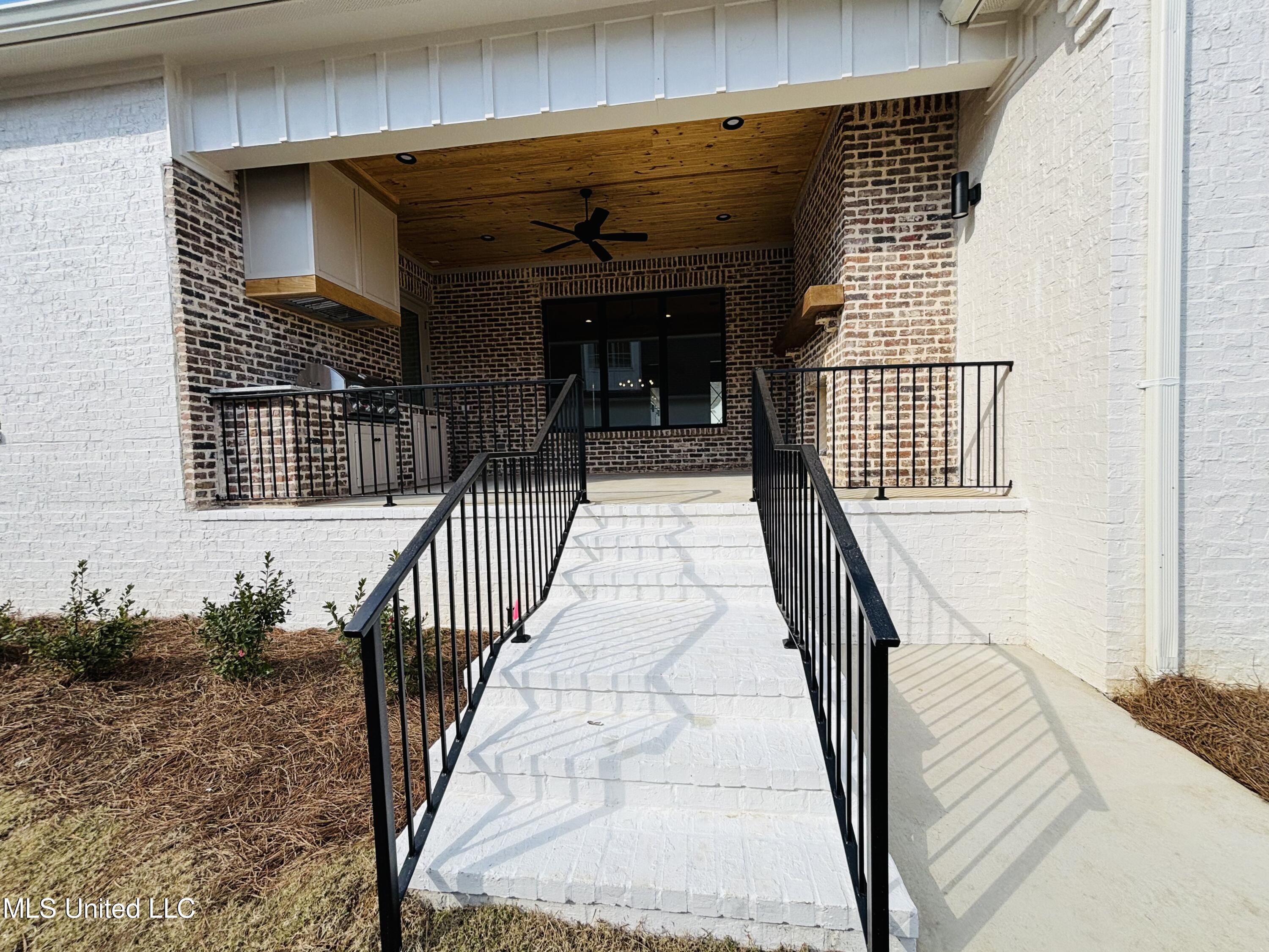 409 Whittington Circle Property Photo 60