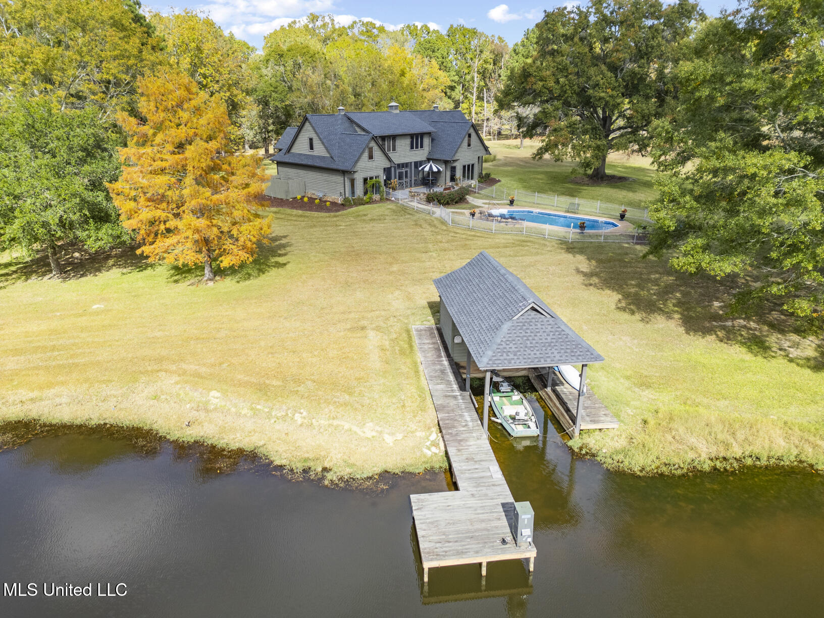 282 Deer Haven Drive Property Photo 6