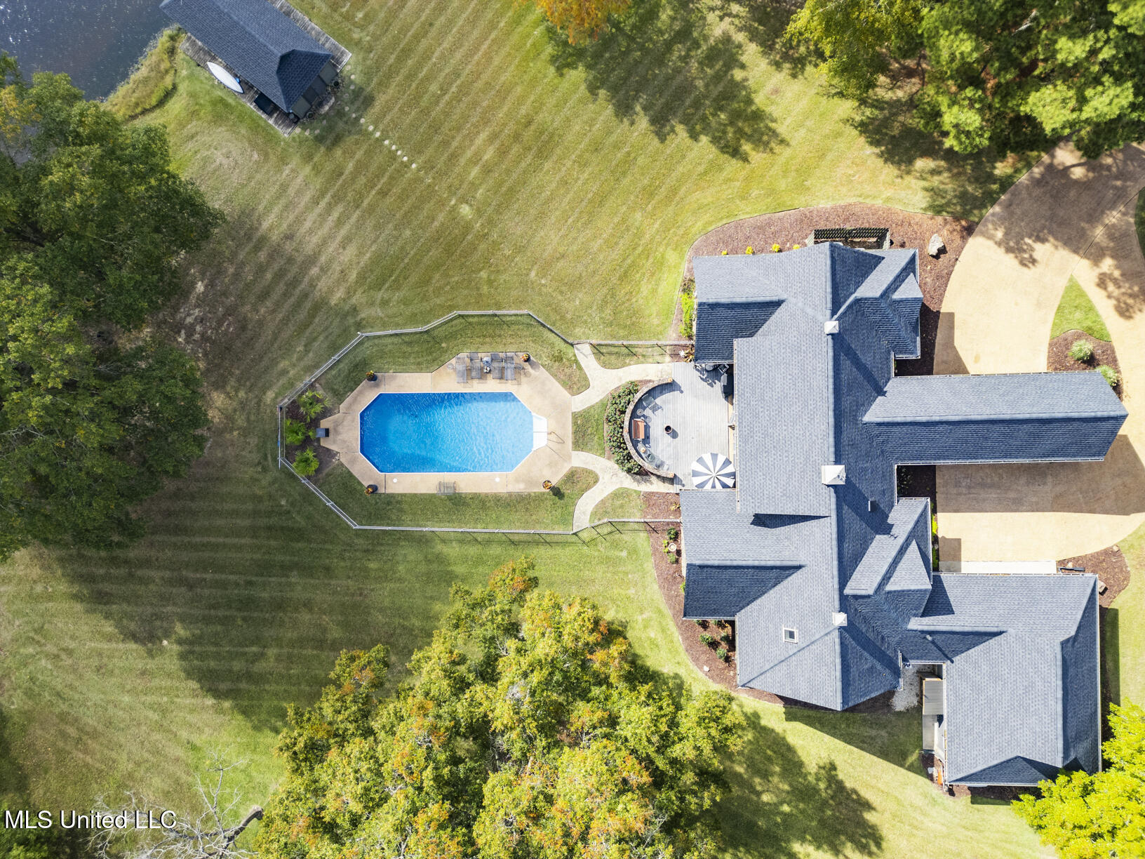 282 Deer Haven Drive Property Photo 7