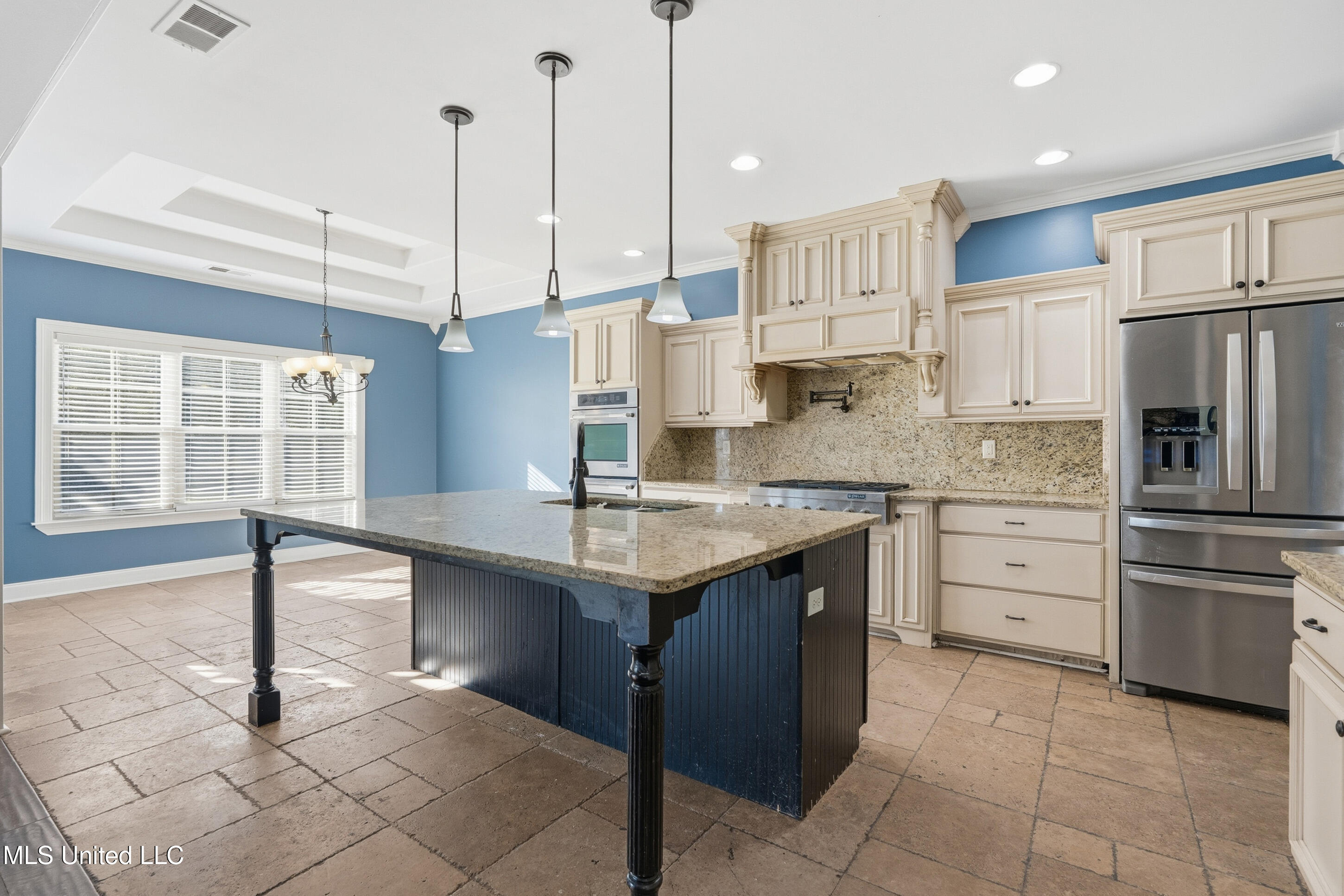 4487 Diamond Drive Property Photo 8