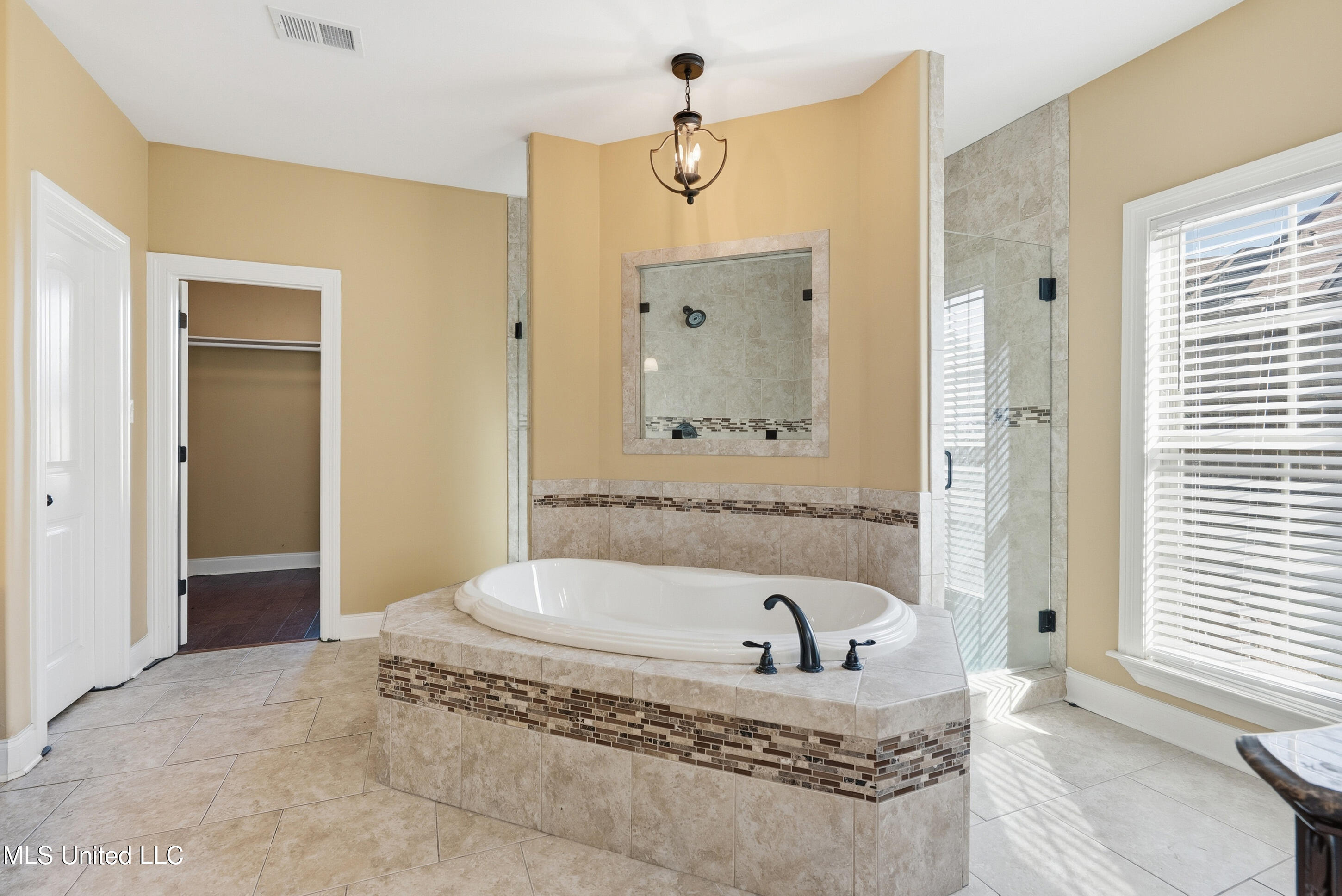 4487 Diamond Drive Property Photo 14