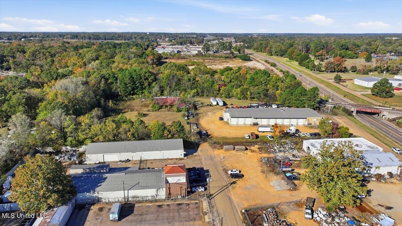 429 Highway 80 Property Photo 9