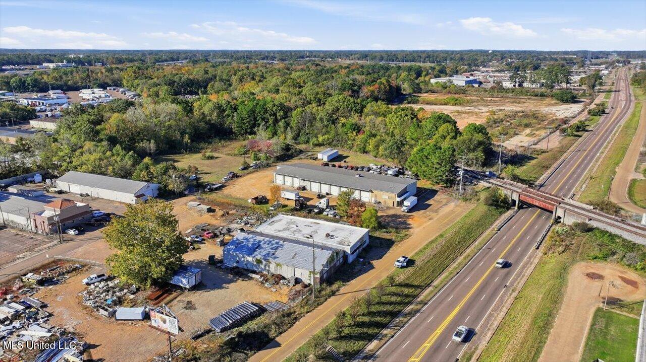 429 Highway 80 Property Photo 10