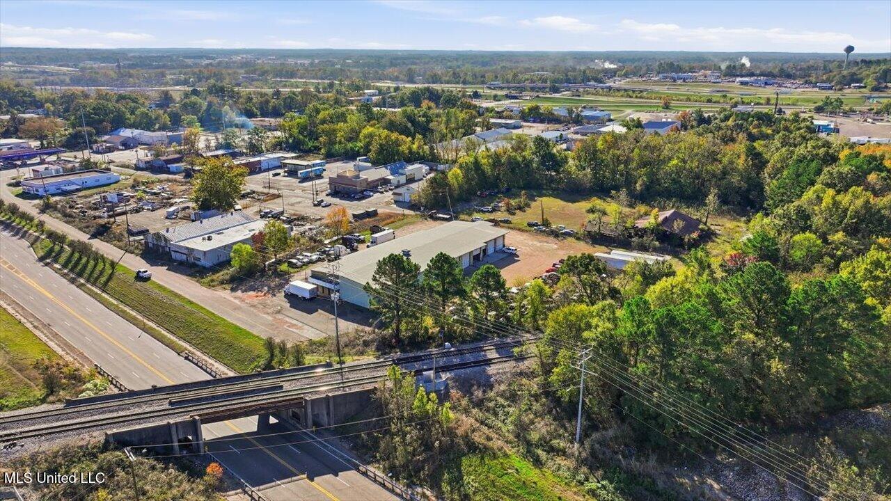 429 Highway 80 Property Photo 13