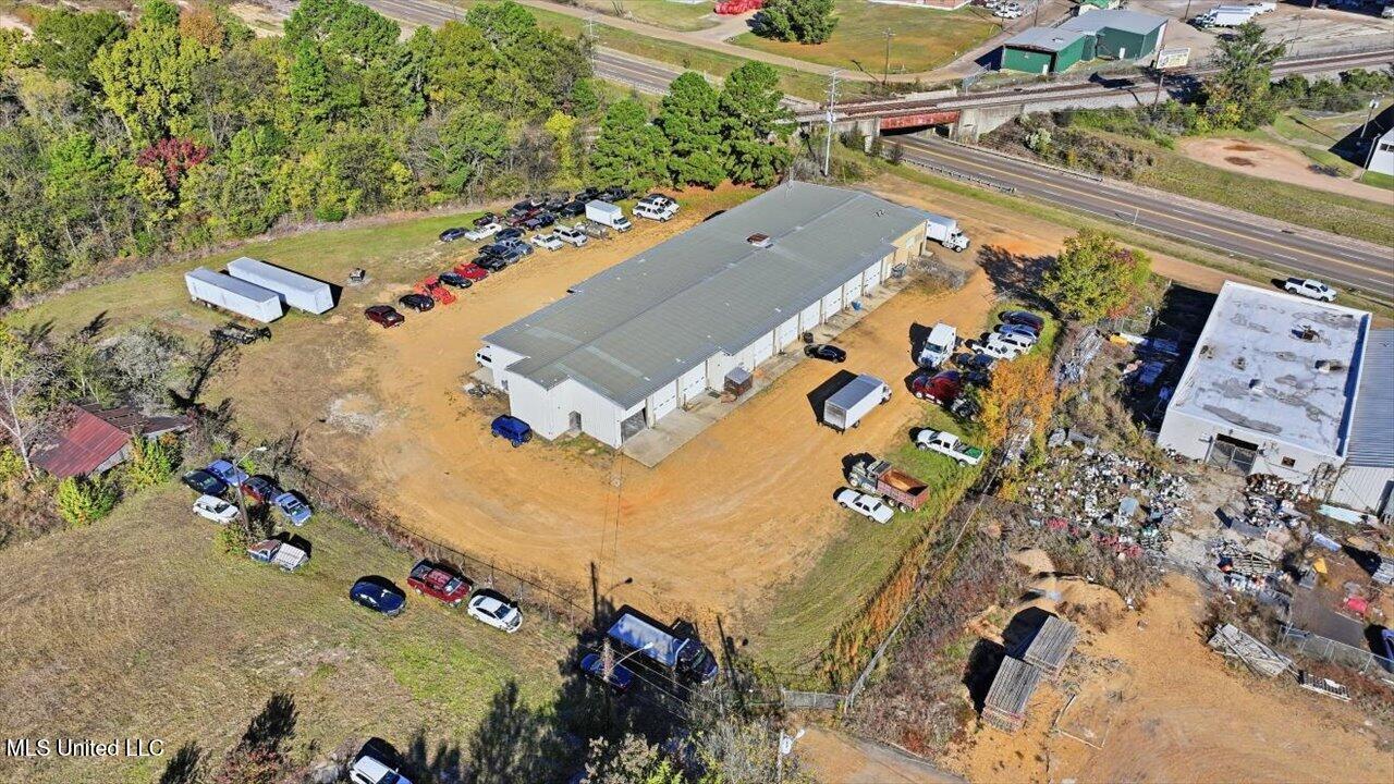 429 Highway 80 Property Photo 17