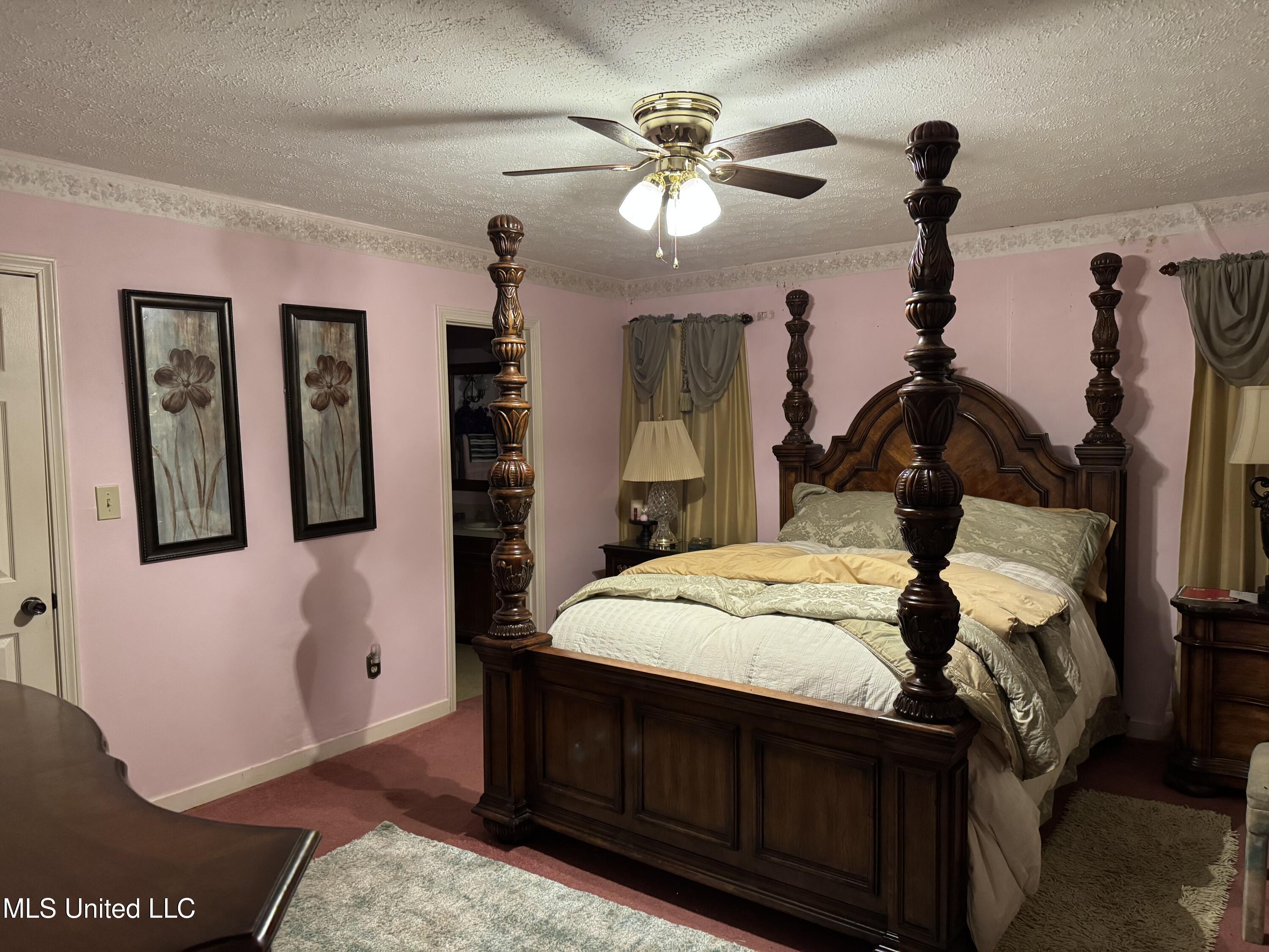 4375 Redwood Circle Property Photo 3