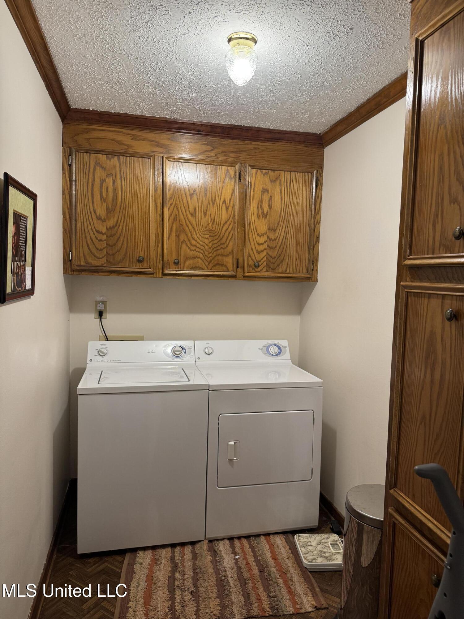 4375 Redwood Circle Property Photo 18