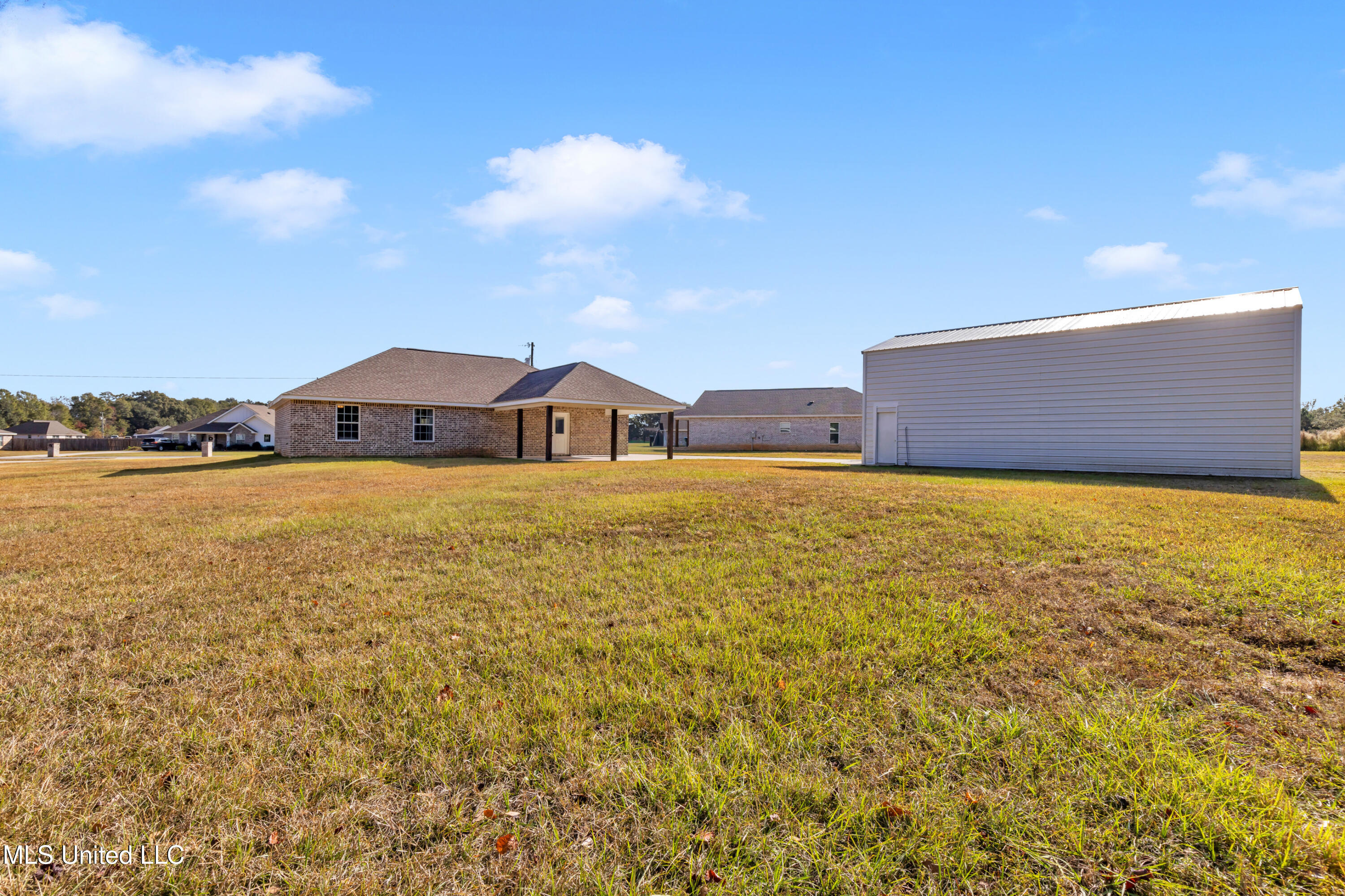 120 Trevor Lane Property Photo 11