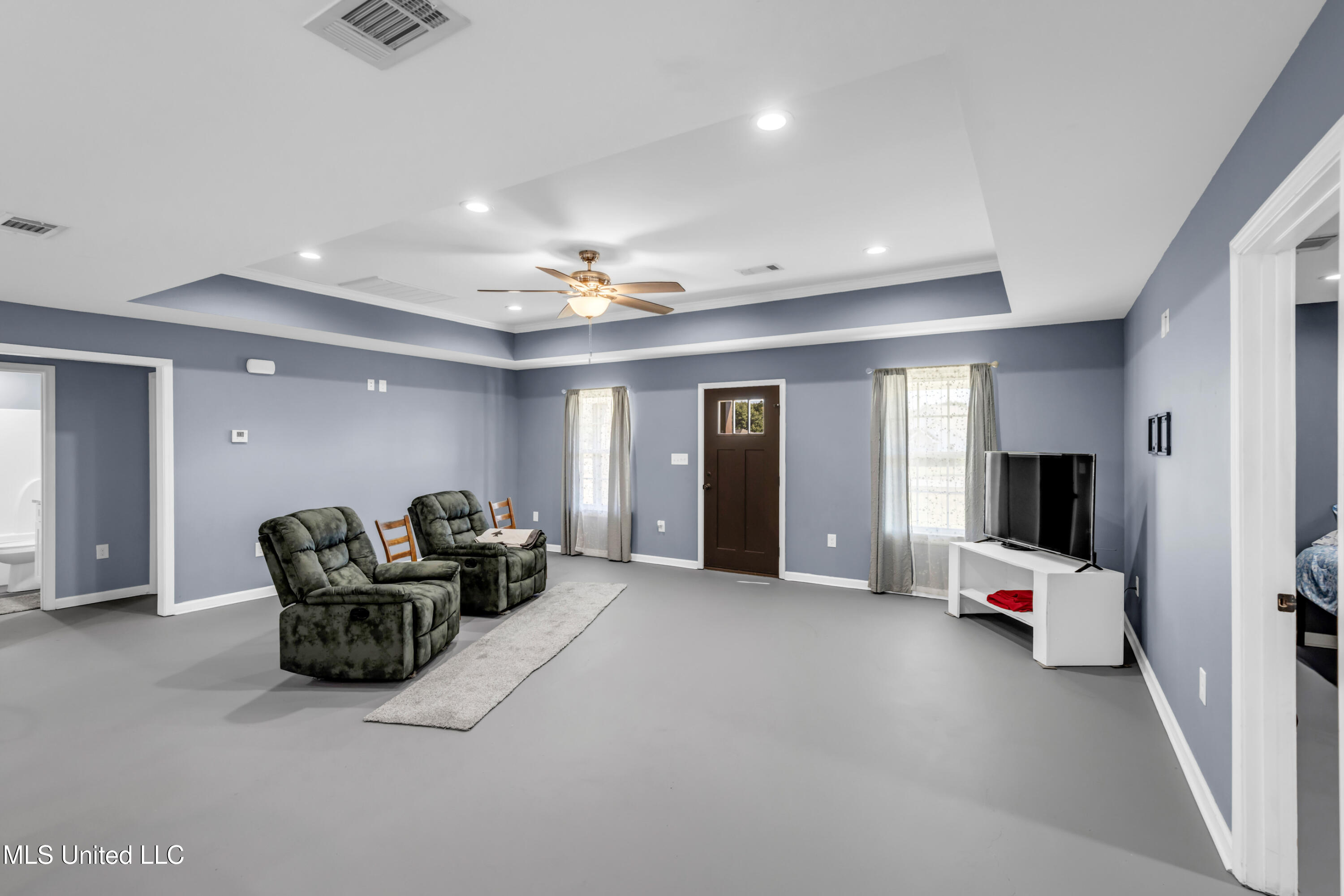 120 Trevor Lane Property Photo 20