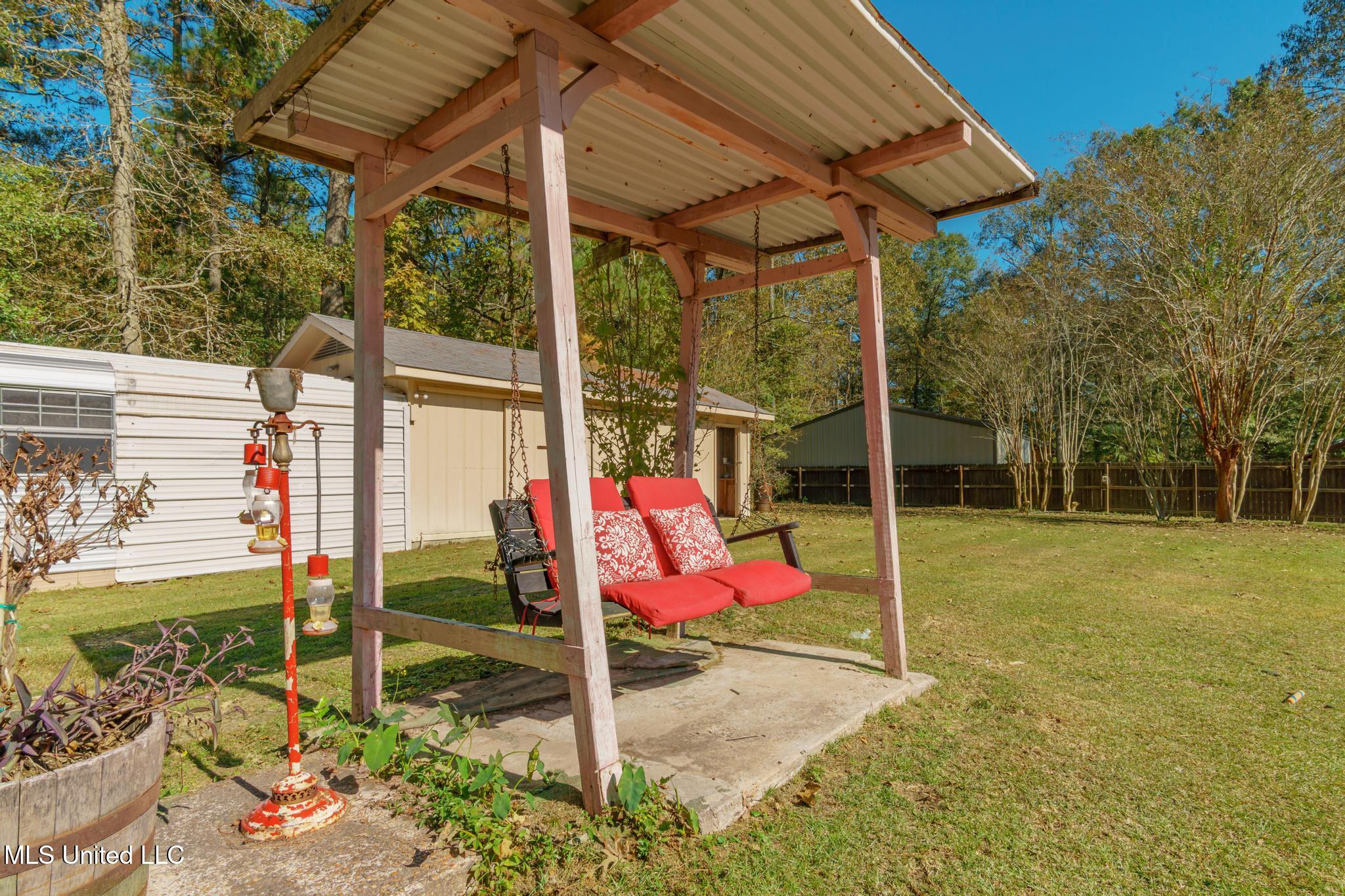 18 Woodchuck Drive Property Photo 43