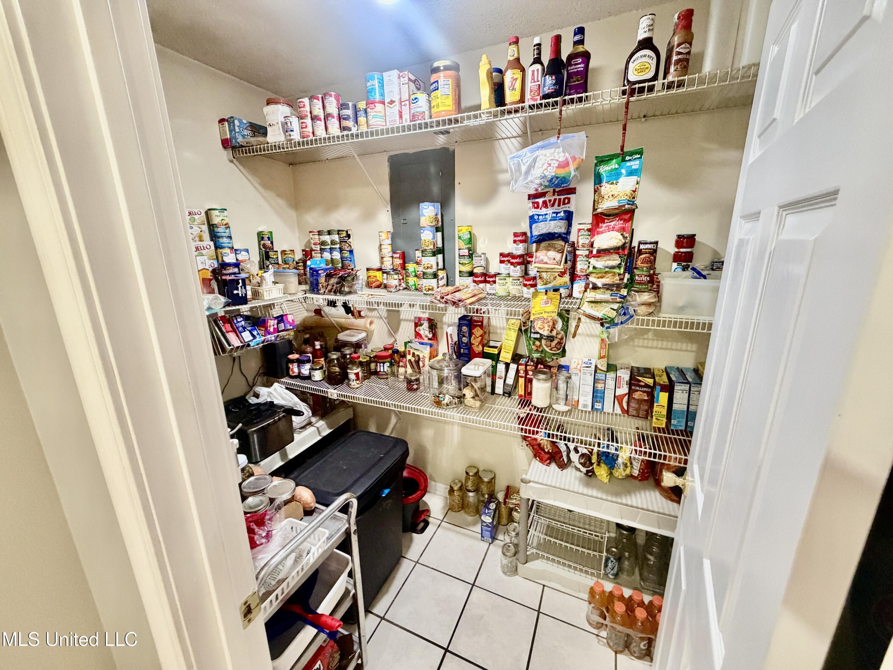 1183 Adams Road Property Photo 7