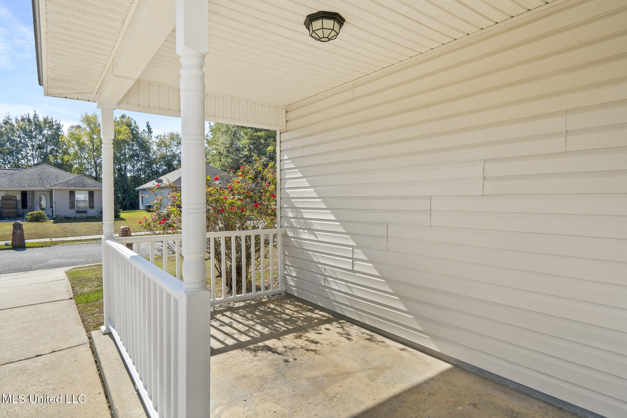 5530 Landing Ct Property Photo 14