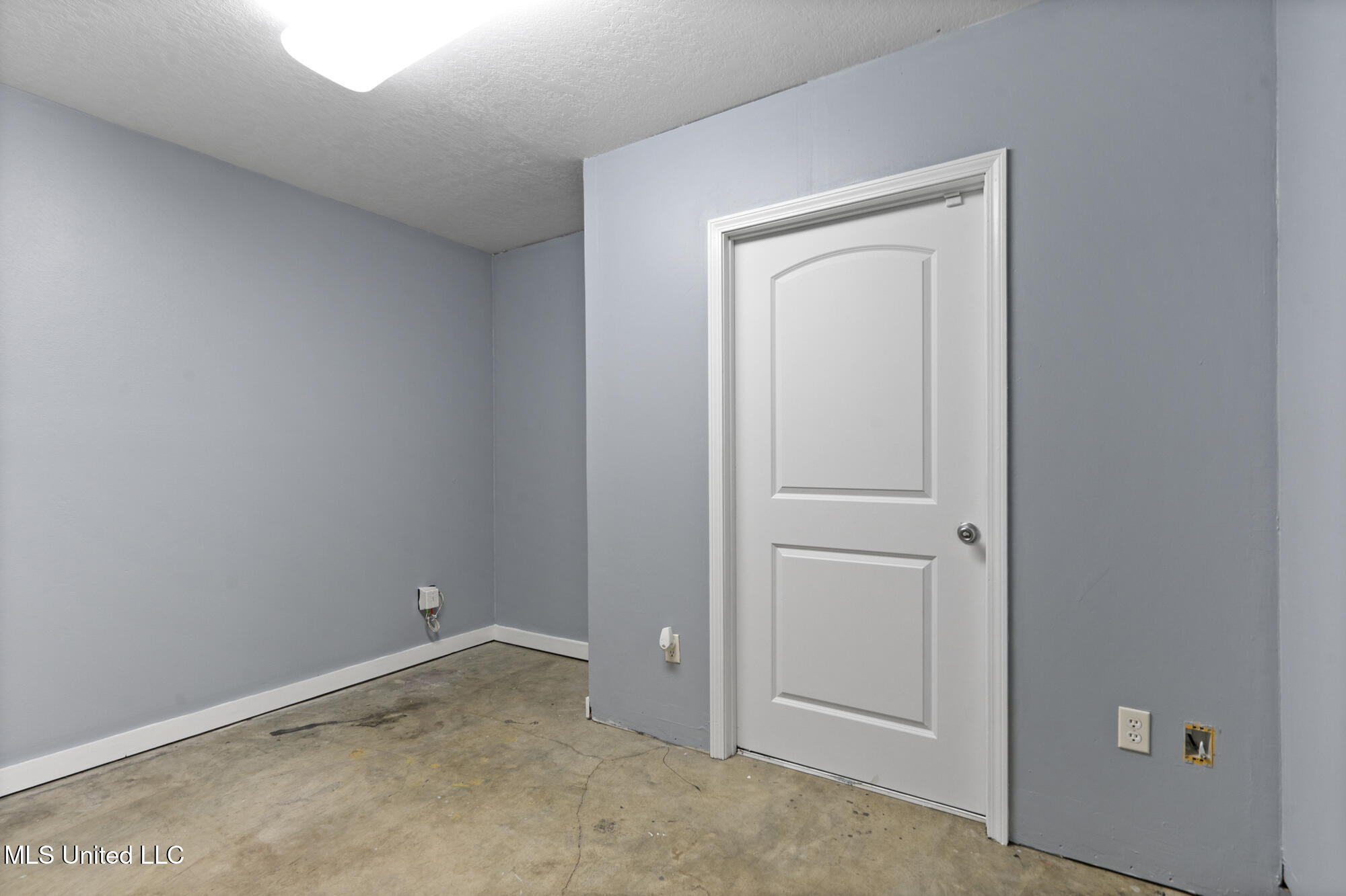 5530 Landing Ct Property Photo 34