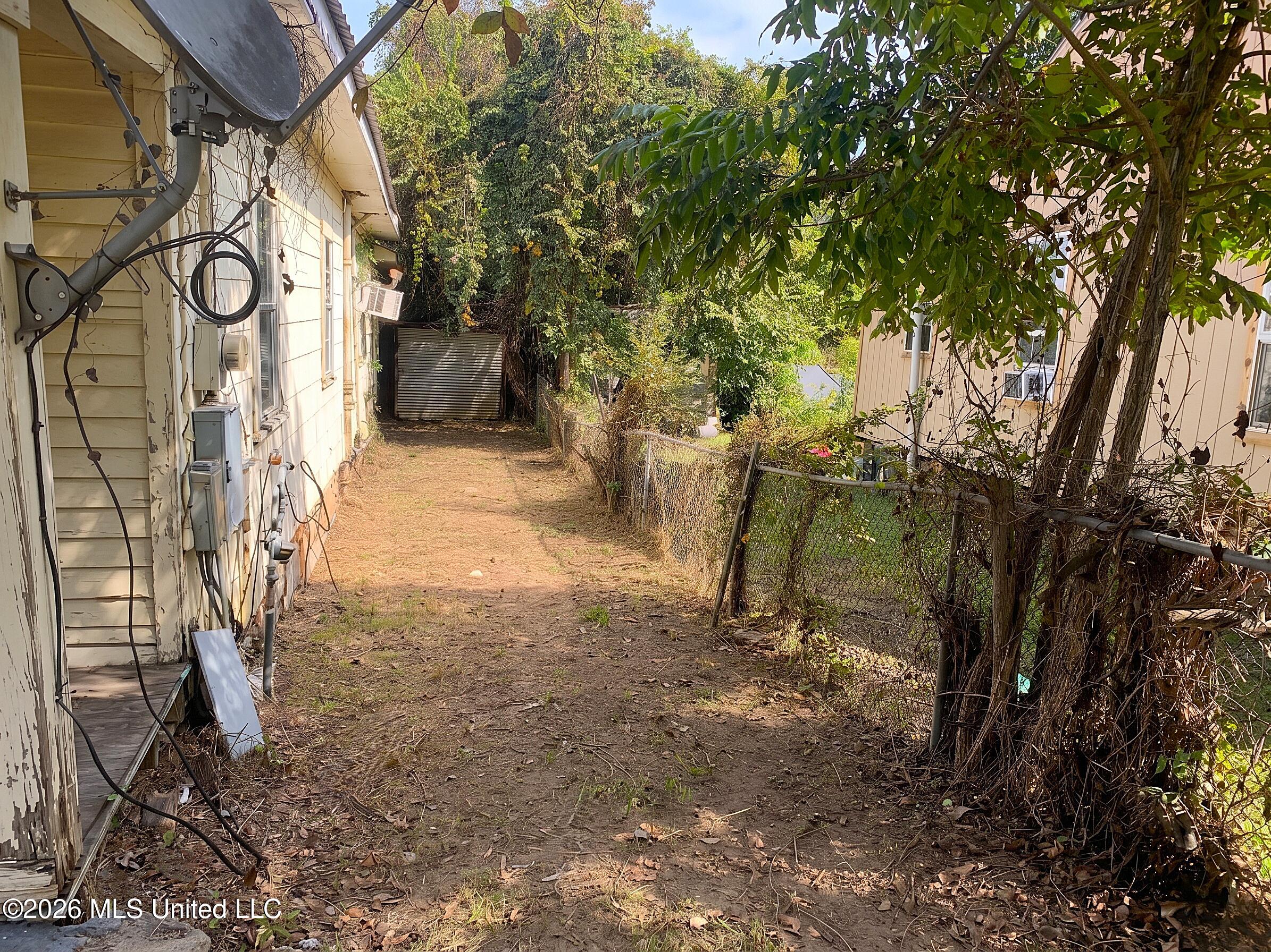 42 Claiborne Street Property Photo 8