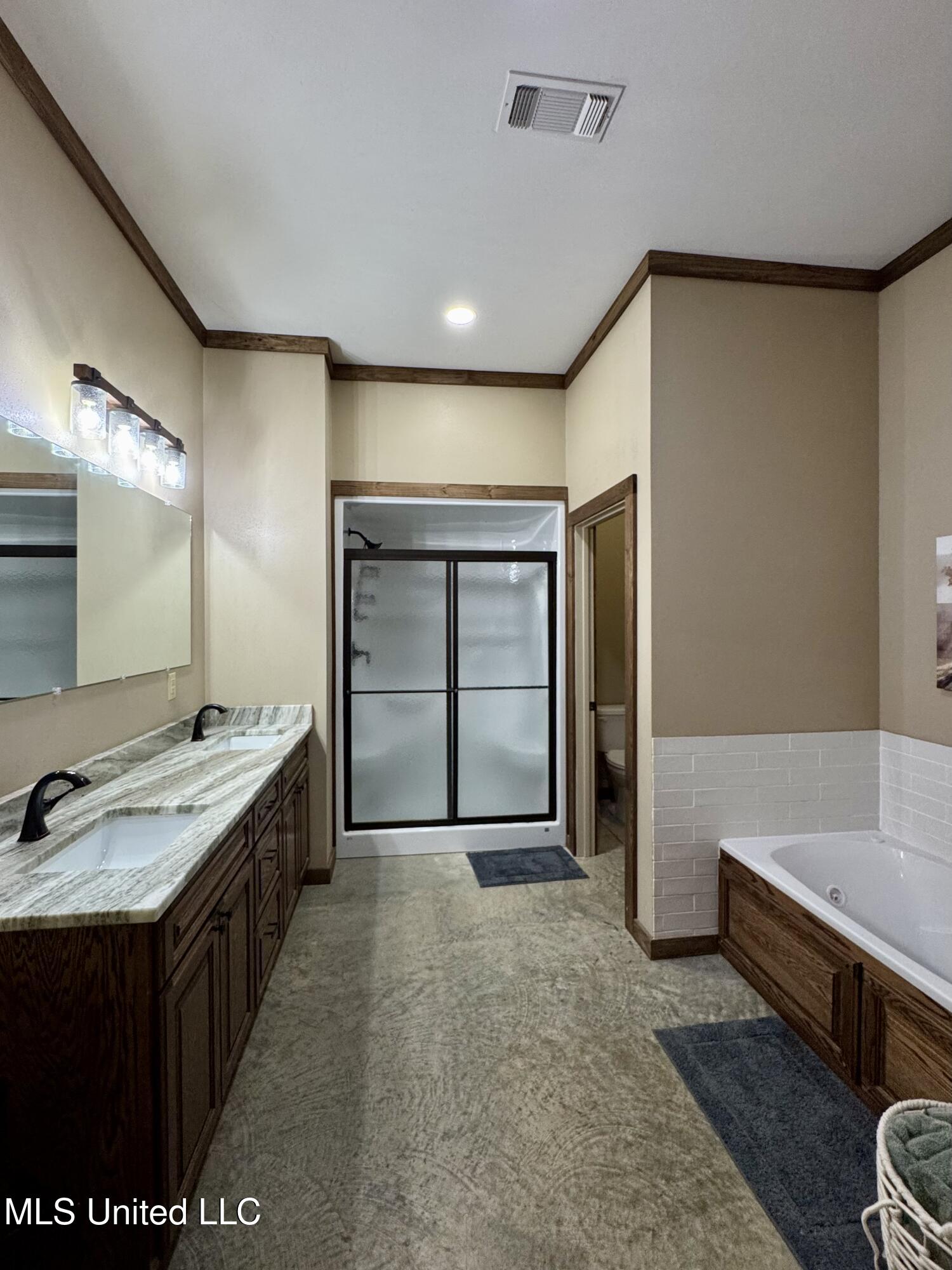 2285 P P Wilson Road Property Photo 13
