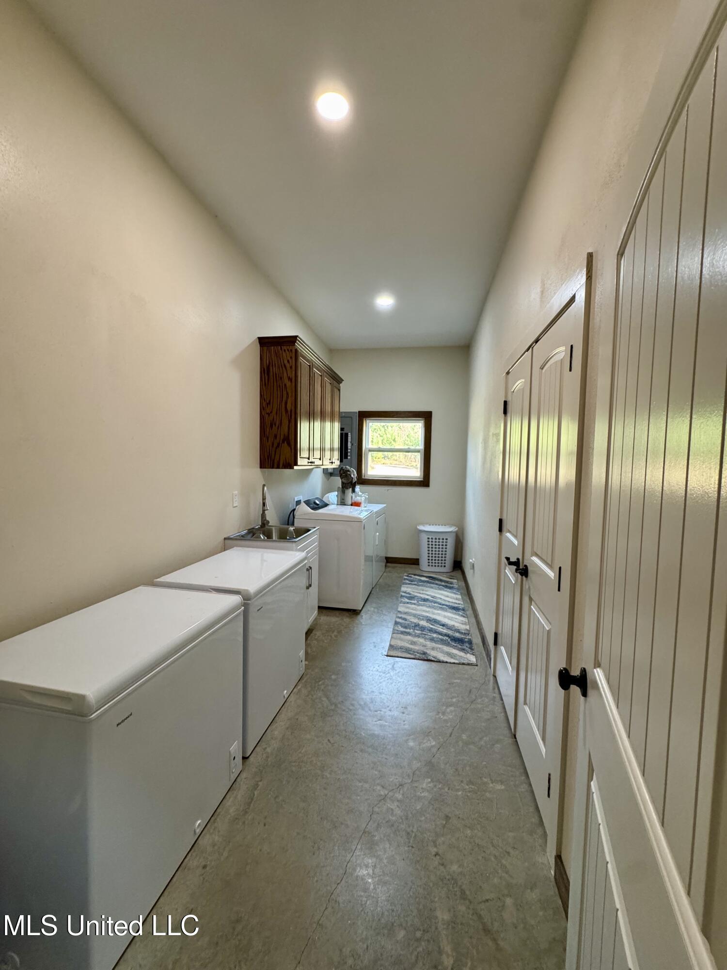 2285 P P Wilson Road Property Photo 14