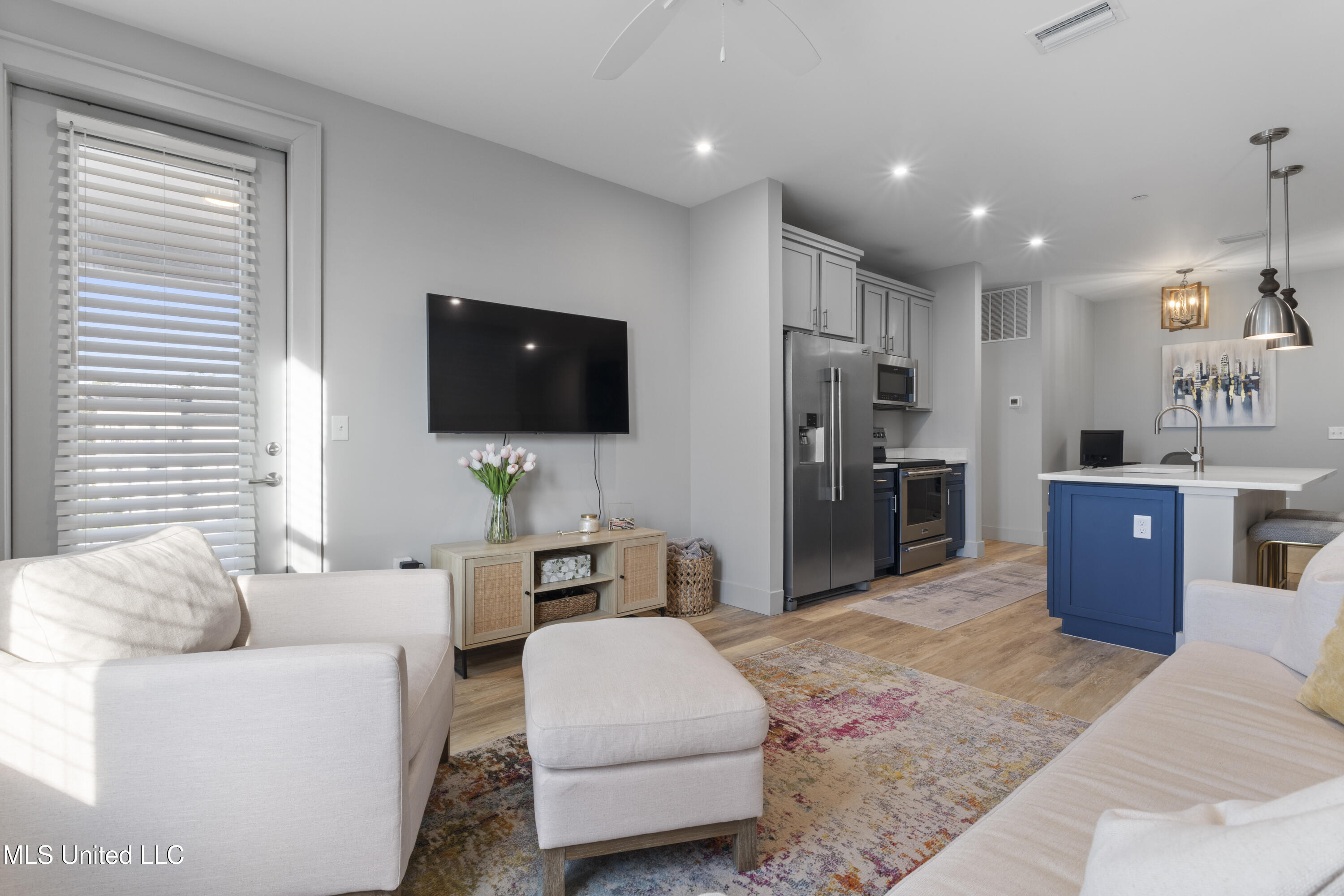 2501 Bienville Boulevard Property Photo 8