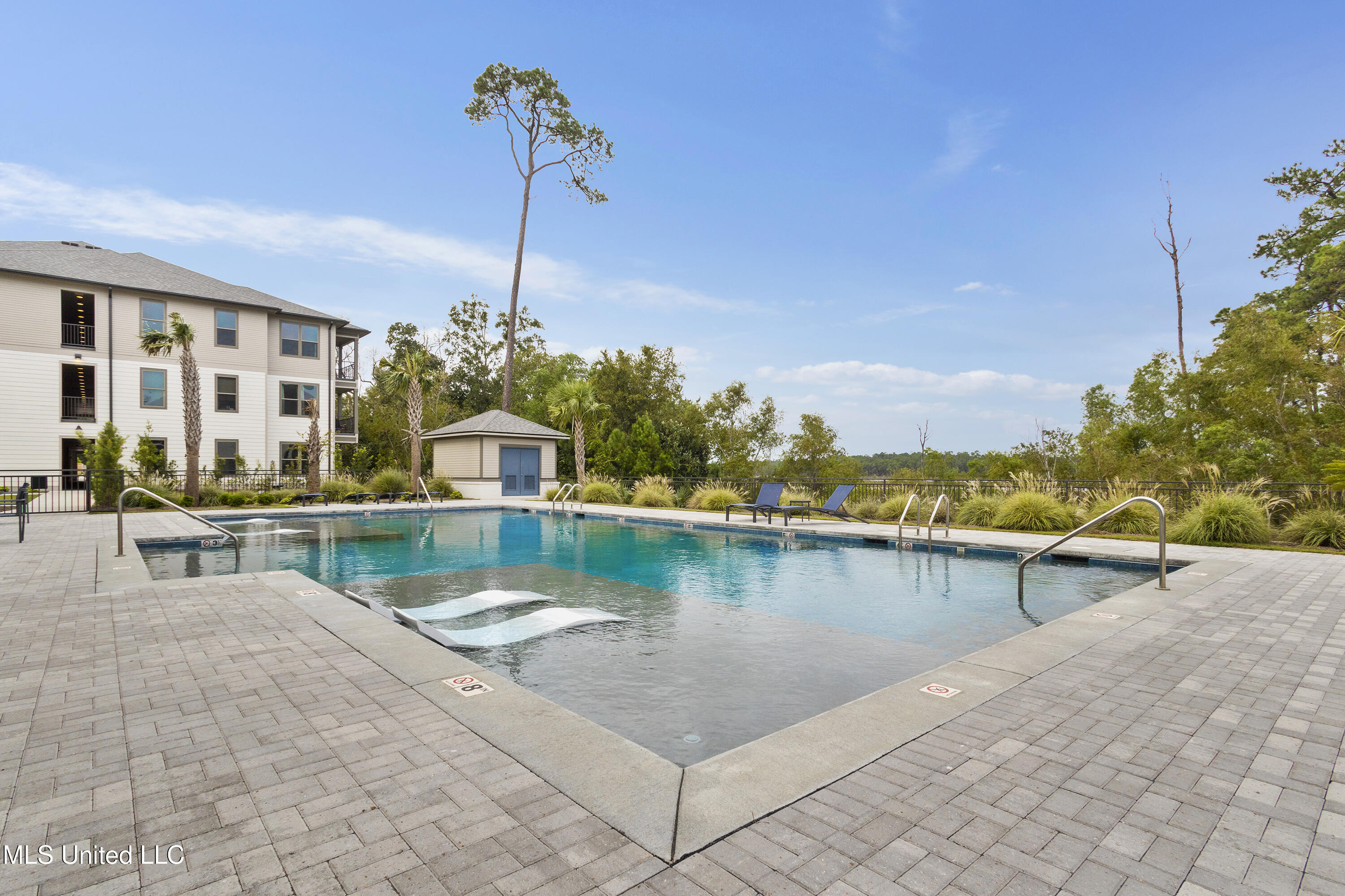 2501 Bienville Boulevard Property Photo 35