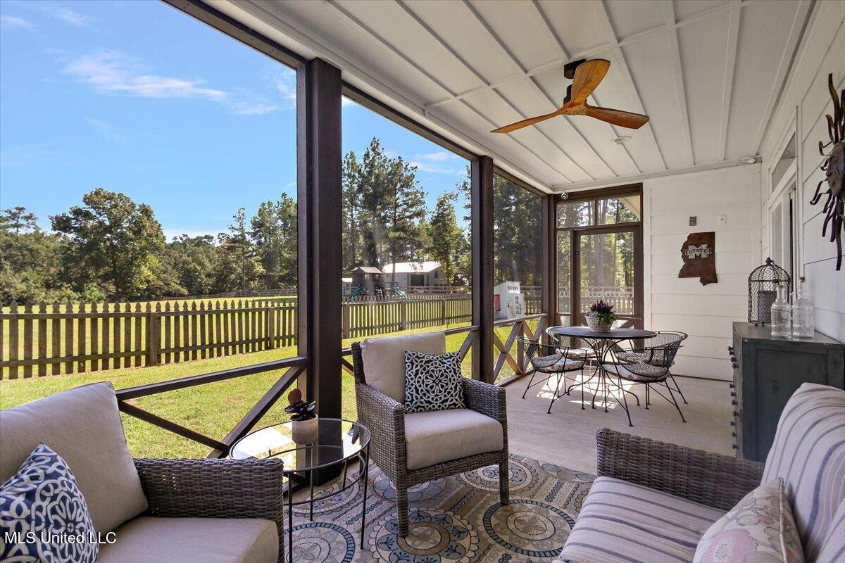 729 Twelve Oaks Property Photo 42