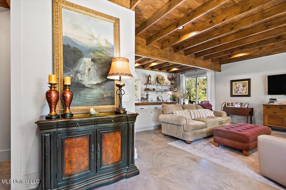 729 Twelve Oaks Property Photo 52