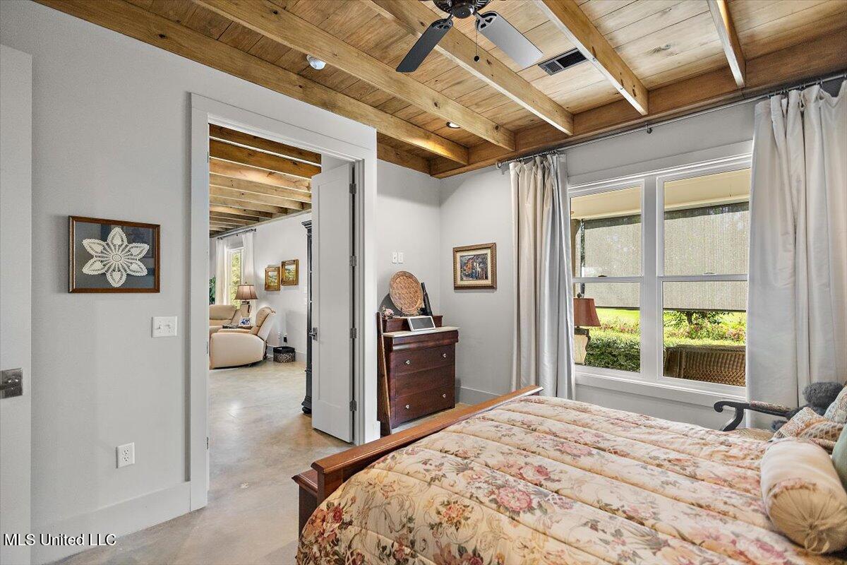 729 Twelve Oaks Property Photo 61