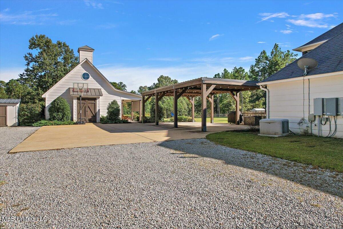 729 Twelve Oaks Property Photo 70