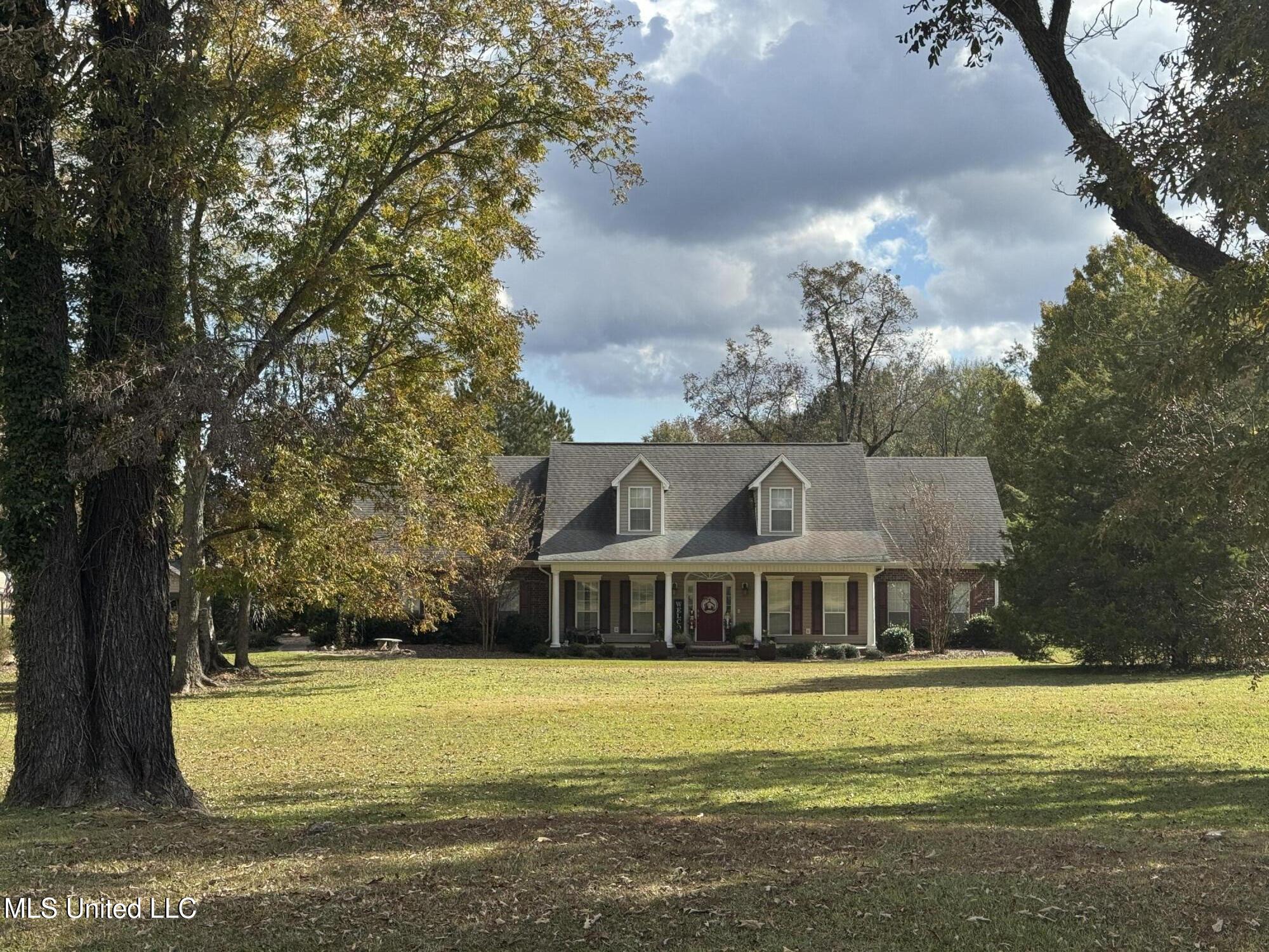 15384 S Highway 55 Property Photo 2