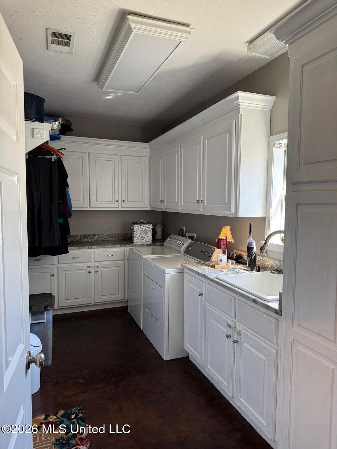 15384 S Highway 55 Property Photo 20