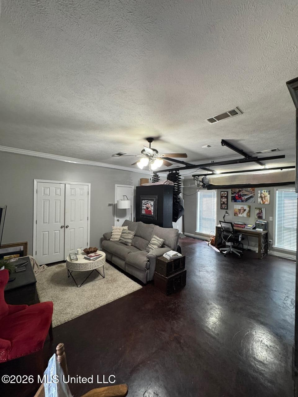 15384 S Highway 55 Property Photo 37