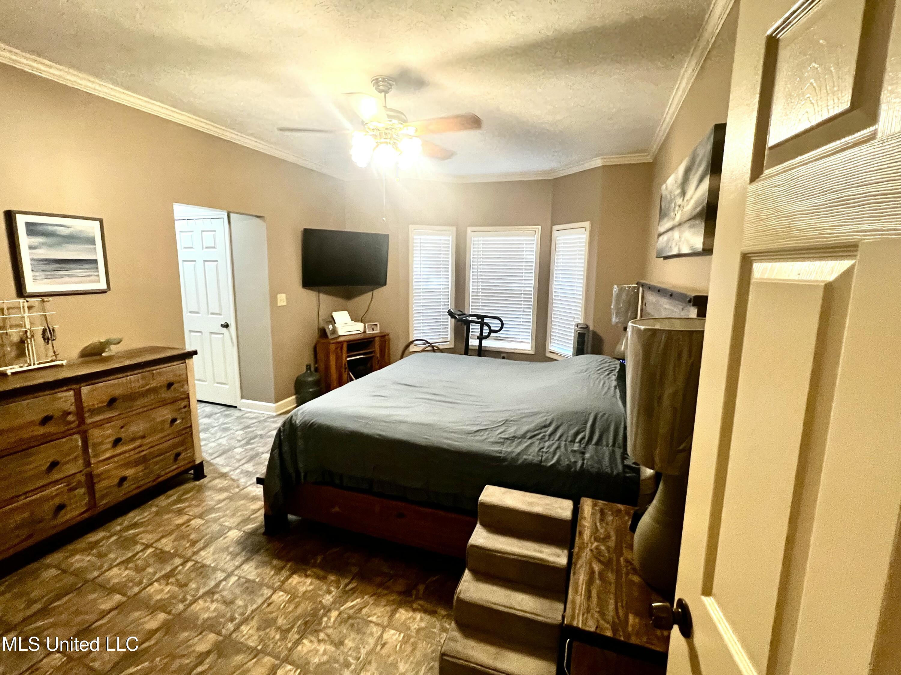 140 Turkey Hollow Property Photo 22