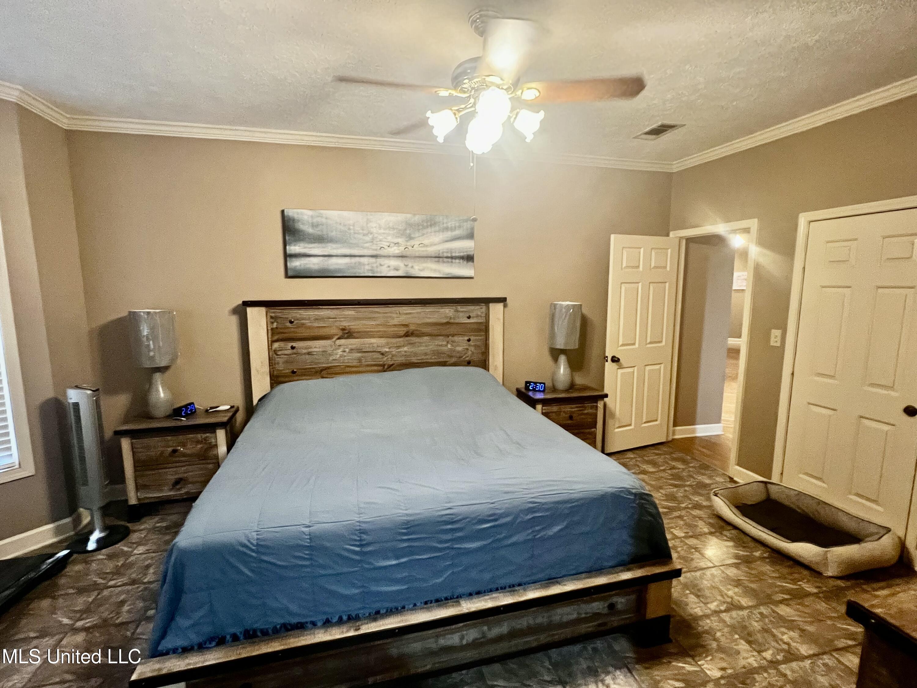 140 Turkey Hollow Property Photo 23
