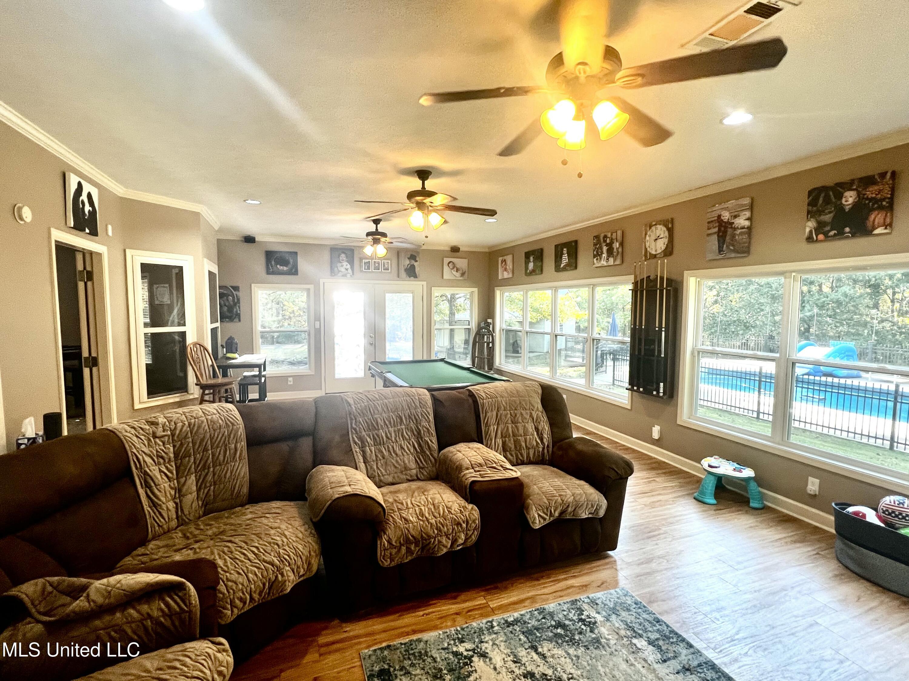140 Turkey Hollow Property Photo 32