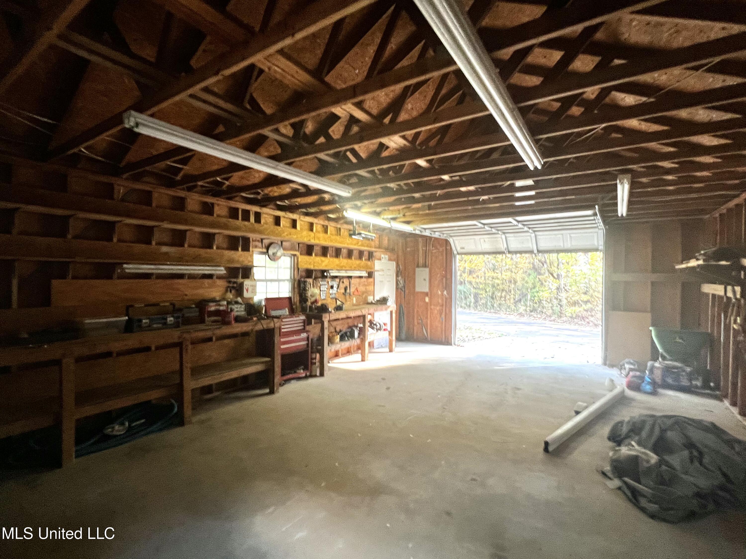 140 Turkey Hollow Property Photo 38