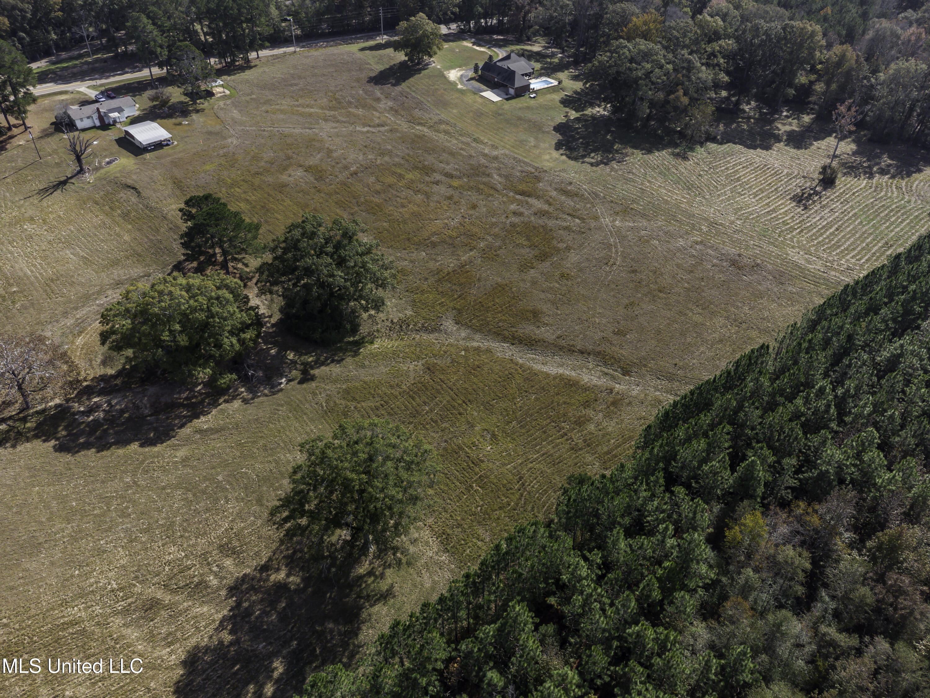 Hwy 13 Property Photo 22