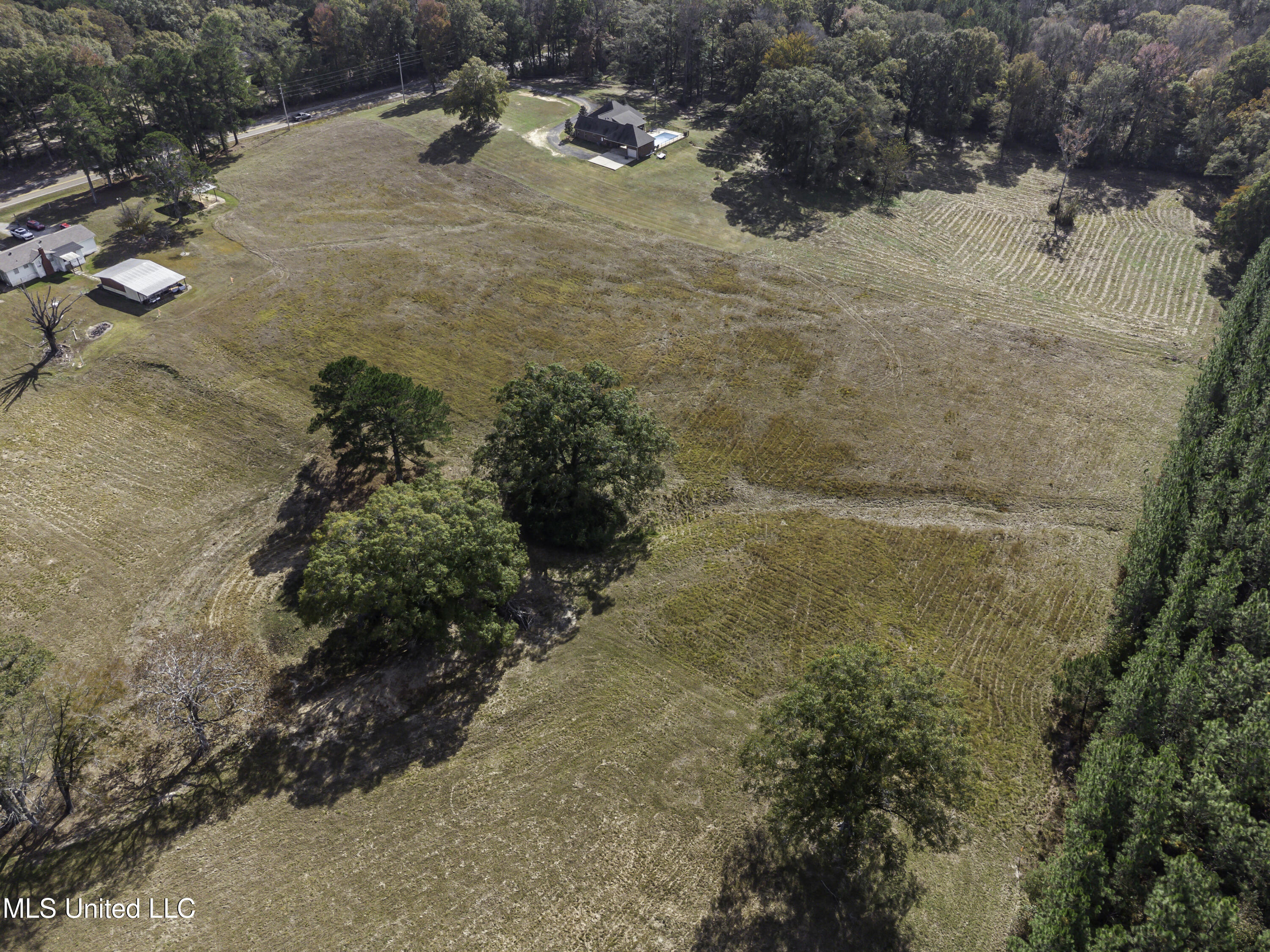 Hwy 13 Property Photo 23