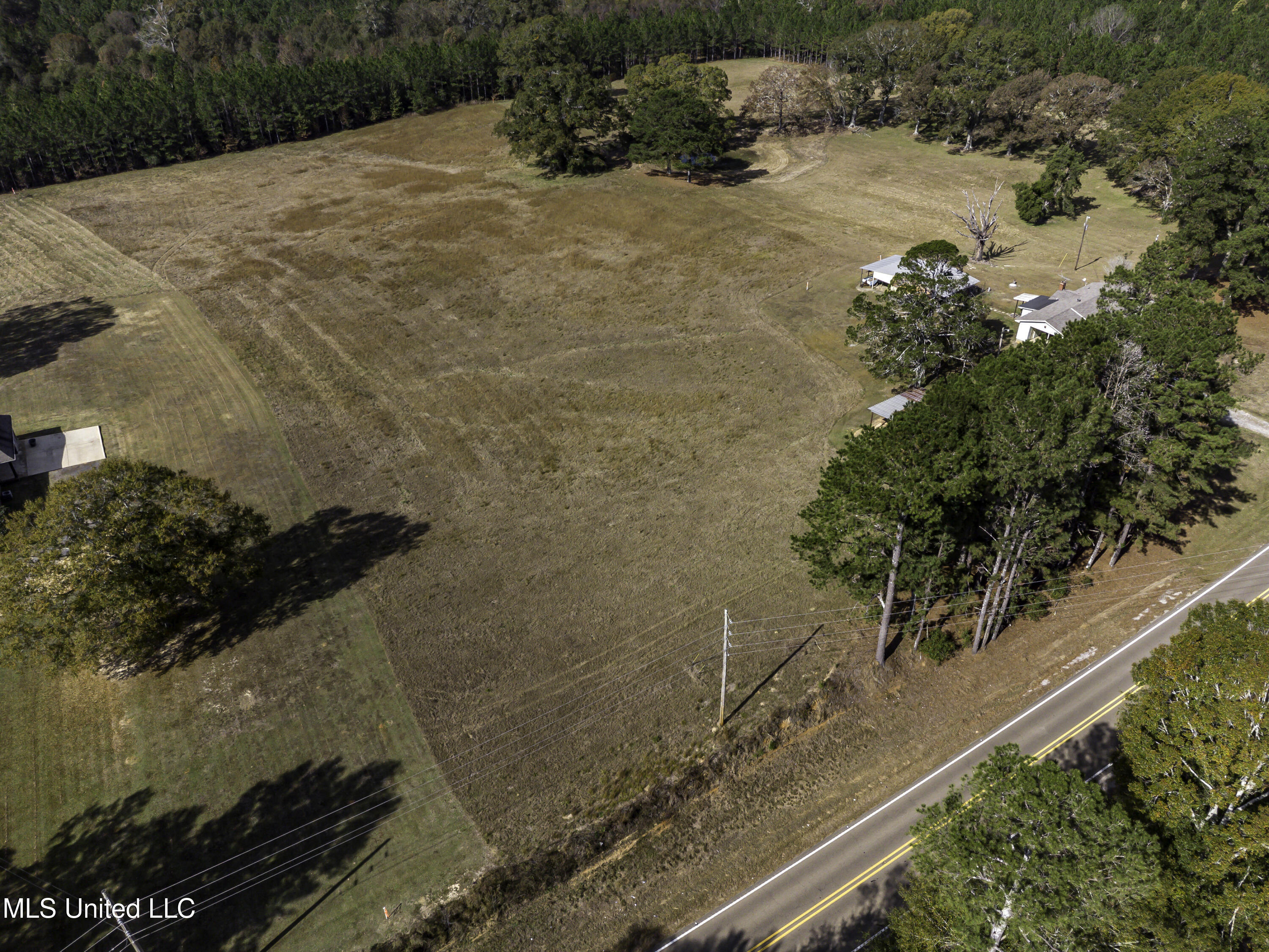 Hwy 13 Property Photo 28