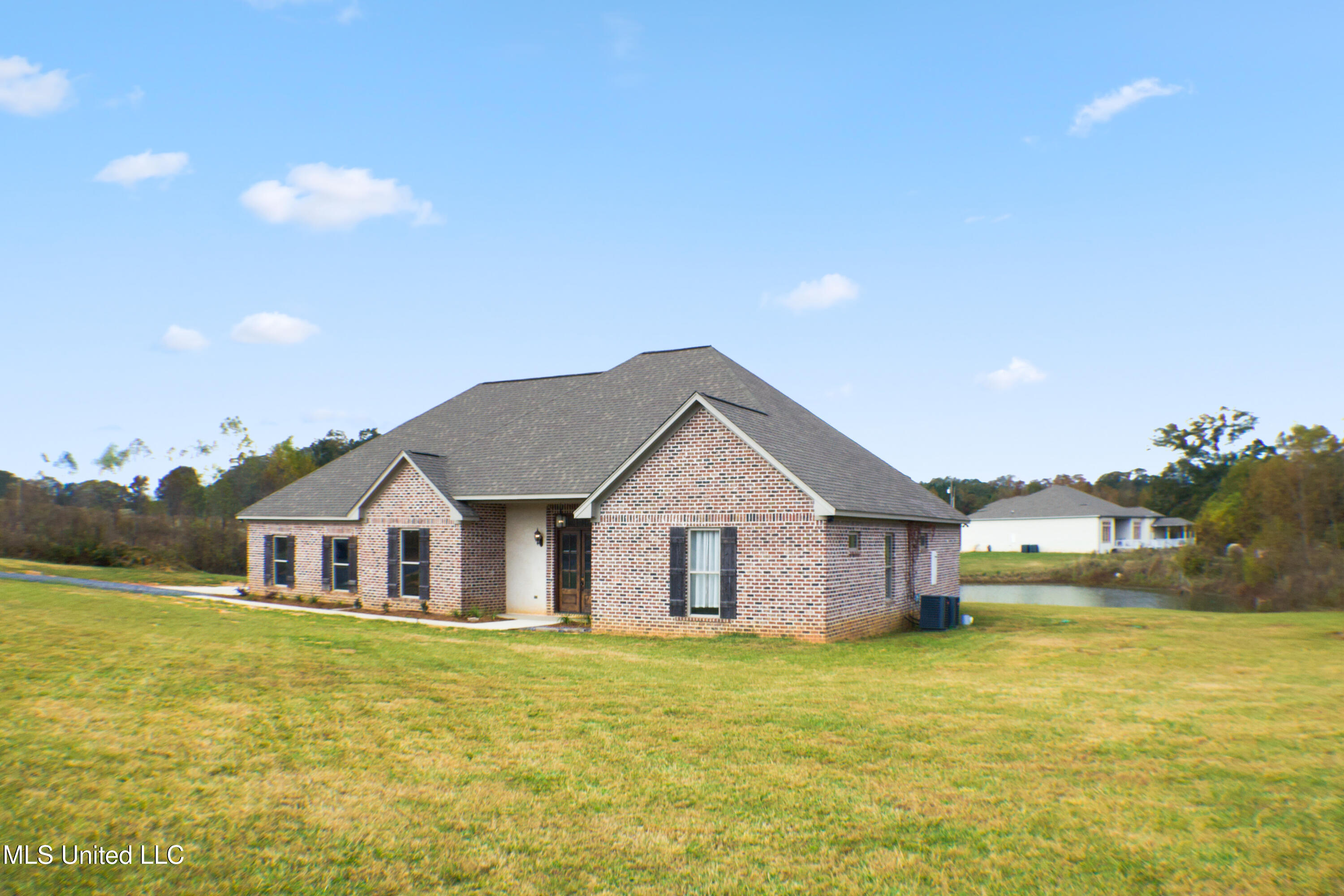 1030 Greenbrier Lane Property Photo 7